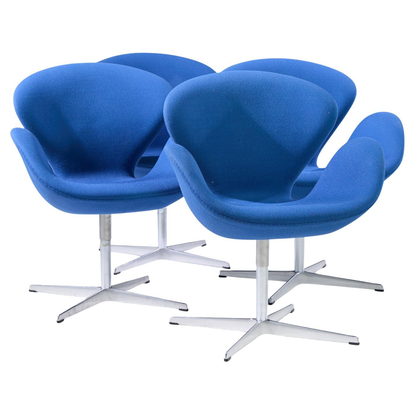 Arne Jacobsen para Fritz Hansen Sillas Cisne de mediados de siglo - Set de 4
