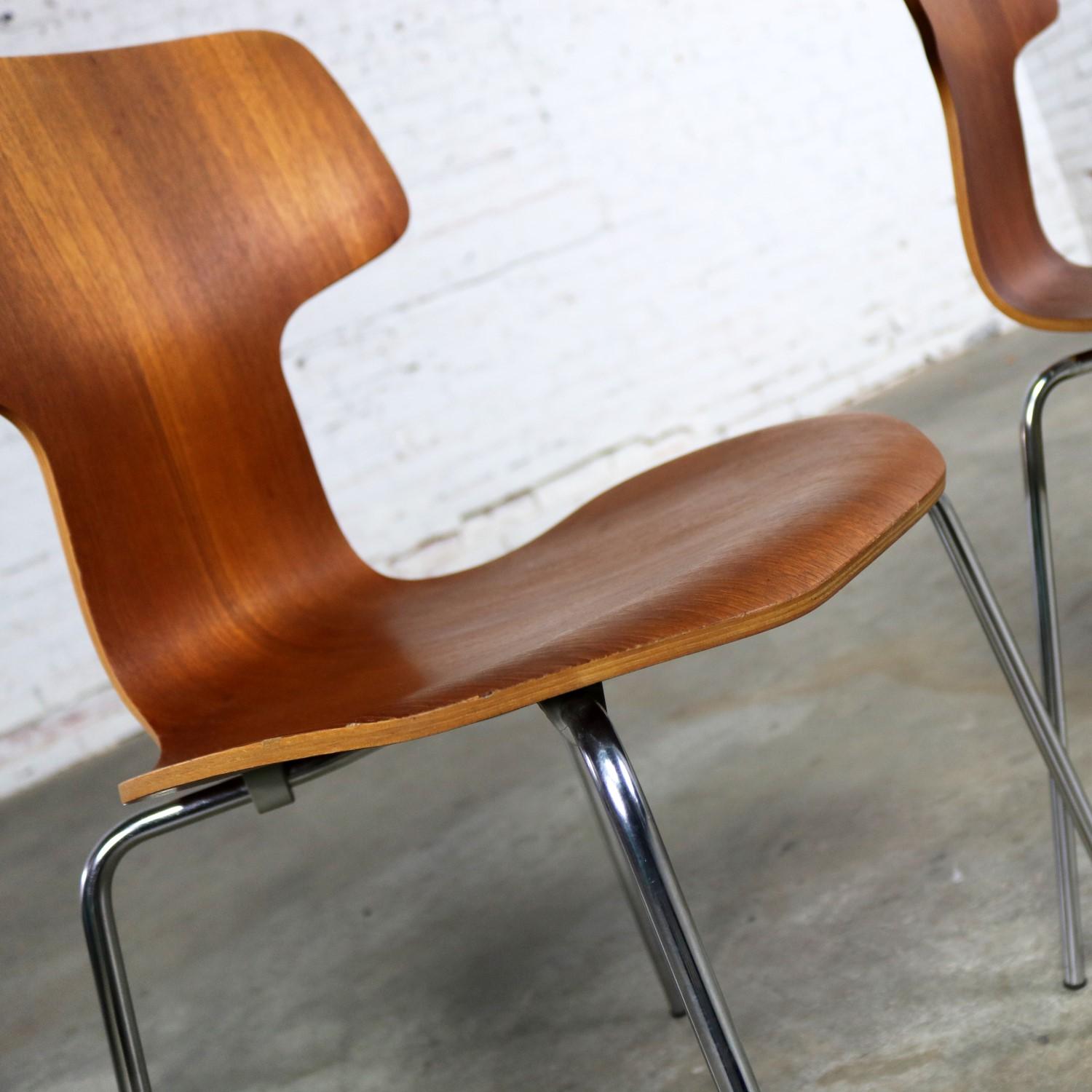 Chrome Arne Jacobsen pour Fritz Hansen Modèle 3103 Hammer T Chairs Set of Four