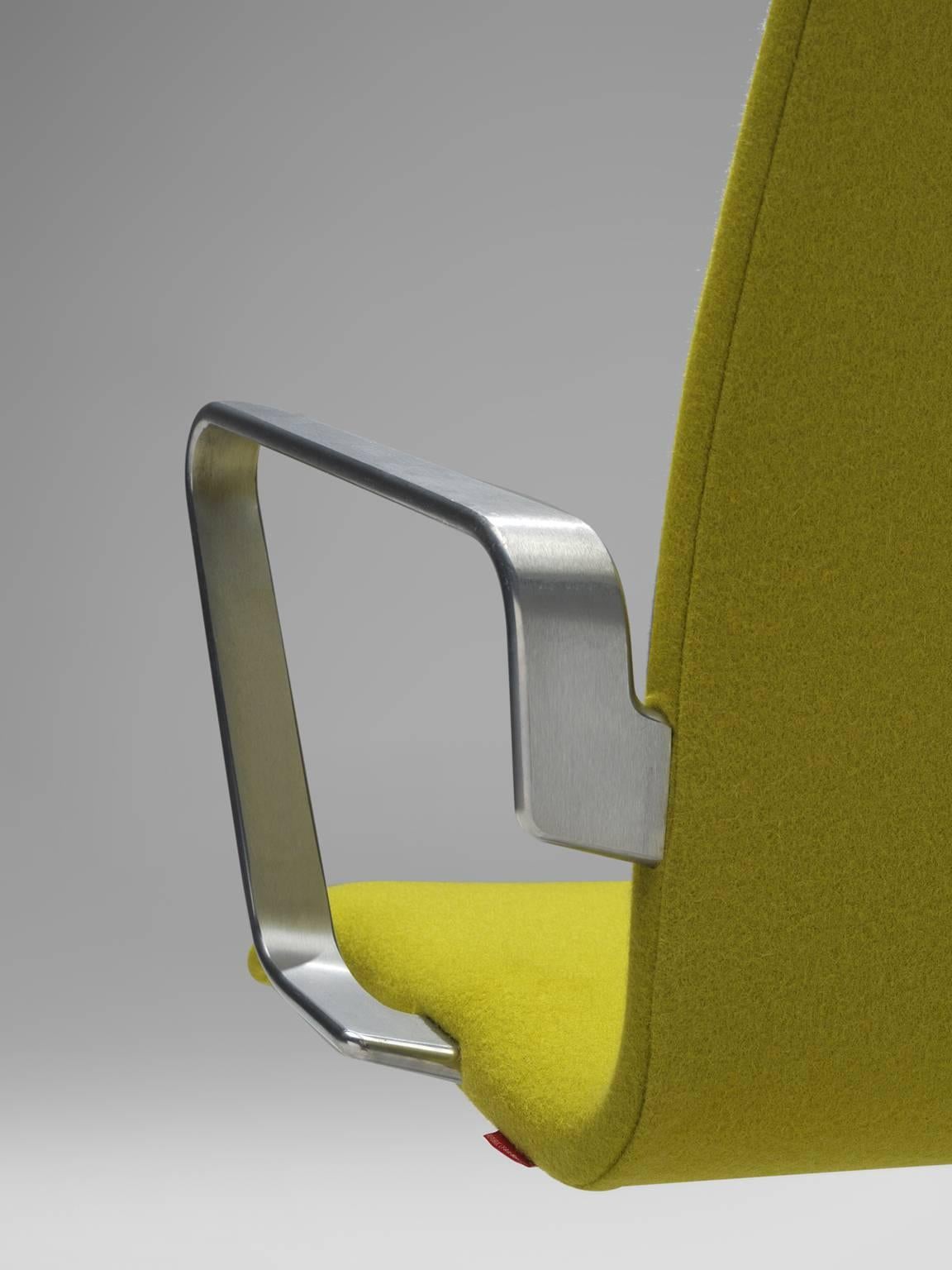 Contemporary Arne Jacobsen for Fritz Hansen 'Oxford' Swivel Chairs