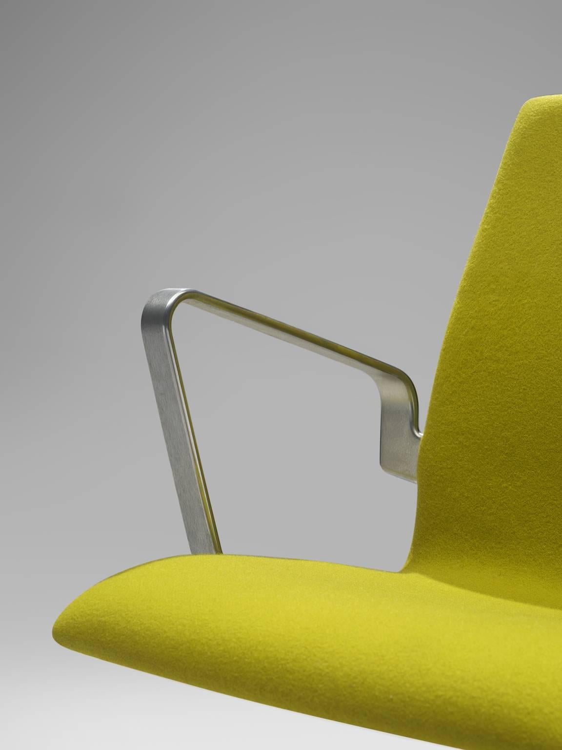 Metal Arne Jacobsen for Fritz Hansen 'Oxford' Swivel Chairs