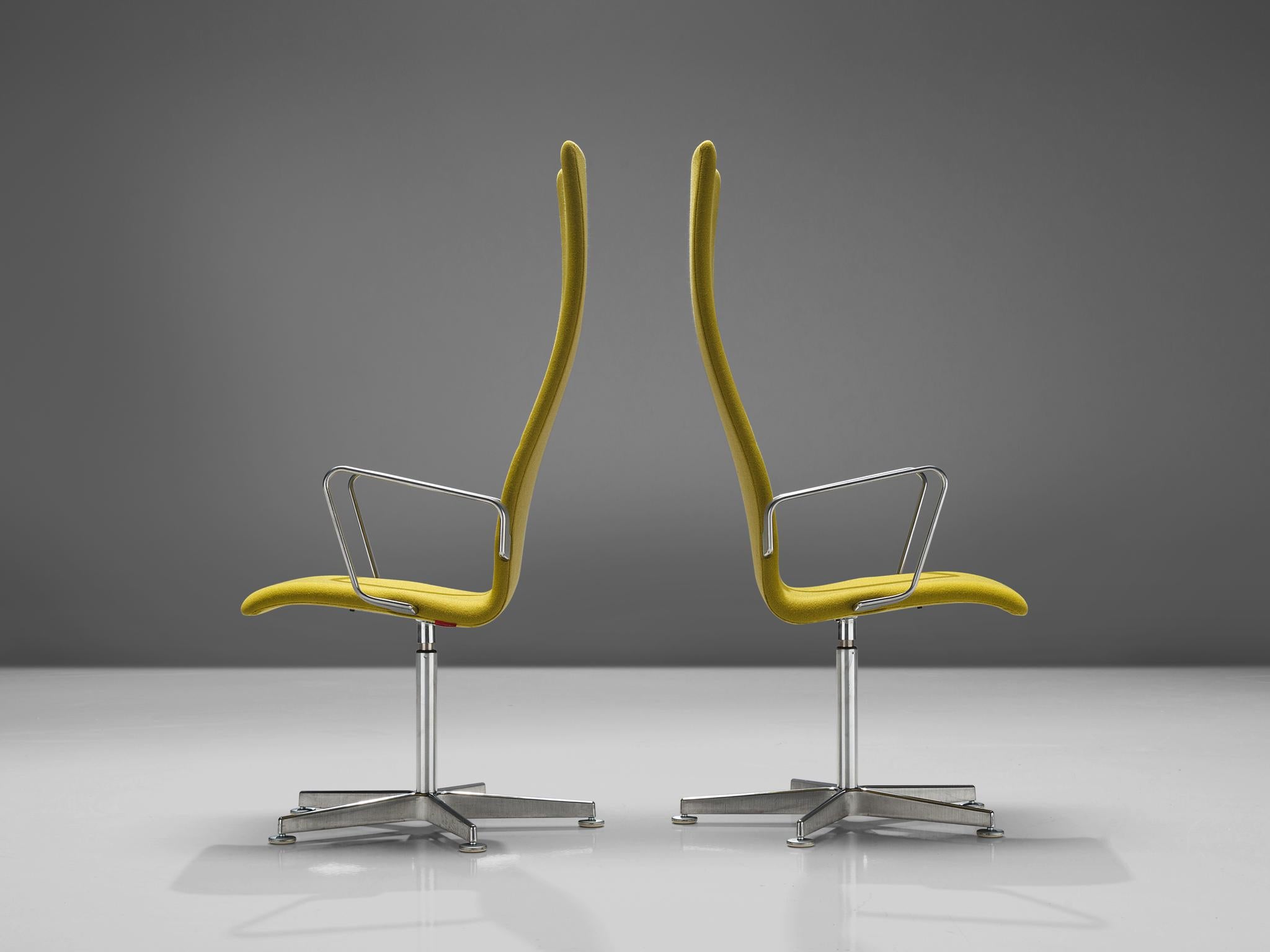 Mid-Century Modern Arne Jacobsen for Fritz Hansen Pair of 'Oxford' Desk Chairs