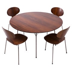 Arne Jacobsen for Fritz Hansen Rosewood Suite Four Ant Chairs and matching Table