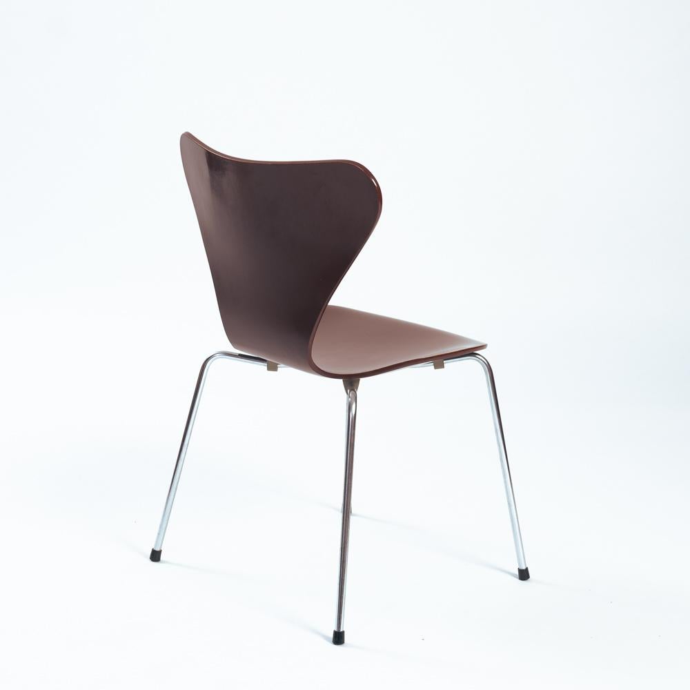 Arne Jacobsen para Fritz Hansen, serie 7 Sillas Butterfly Acero
