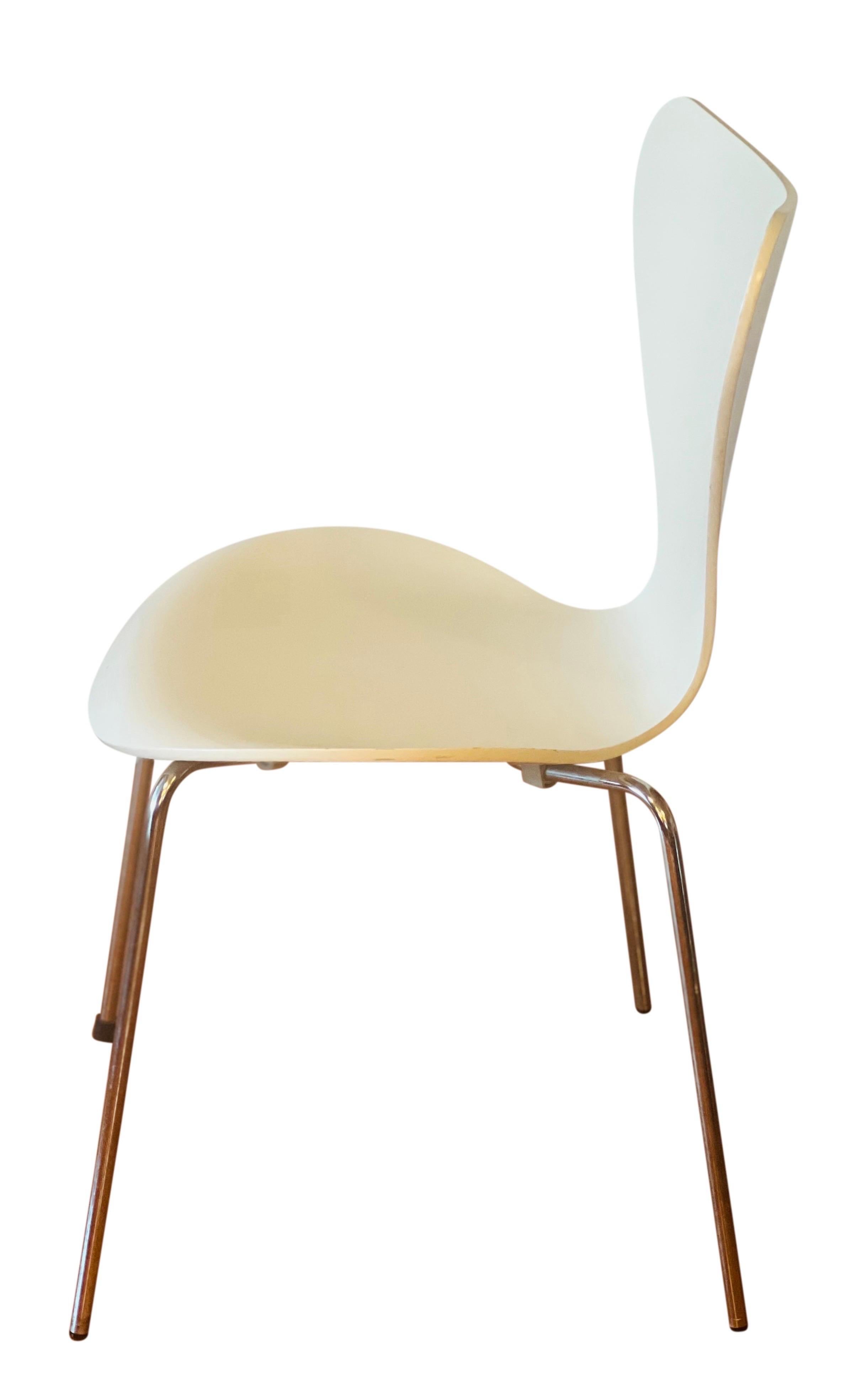 Danish Arne Jacobsen for Fritz Hansen Series 7 Chairs in White, Set of 4