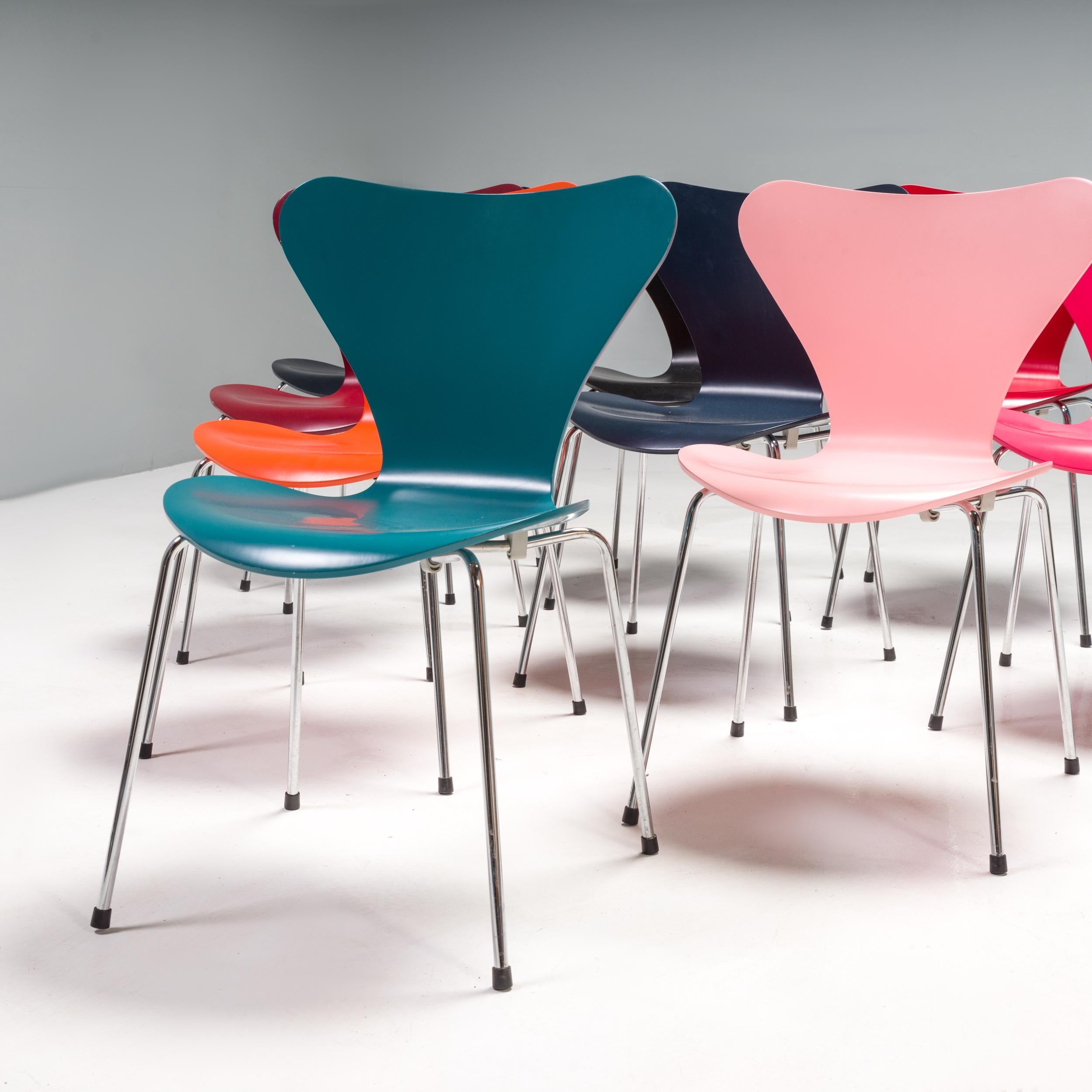 Arne Jacobsen for Fritz Hansen Series 7 Dining Chairs, Set of 10 3