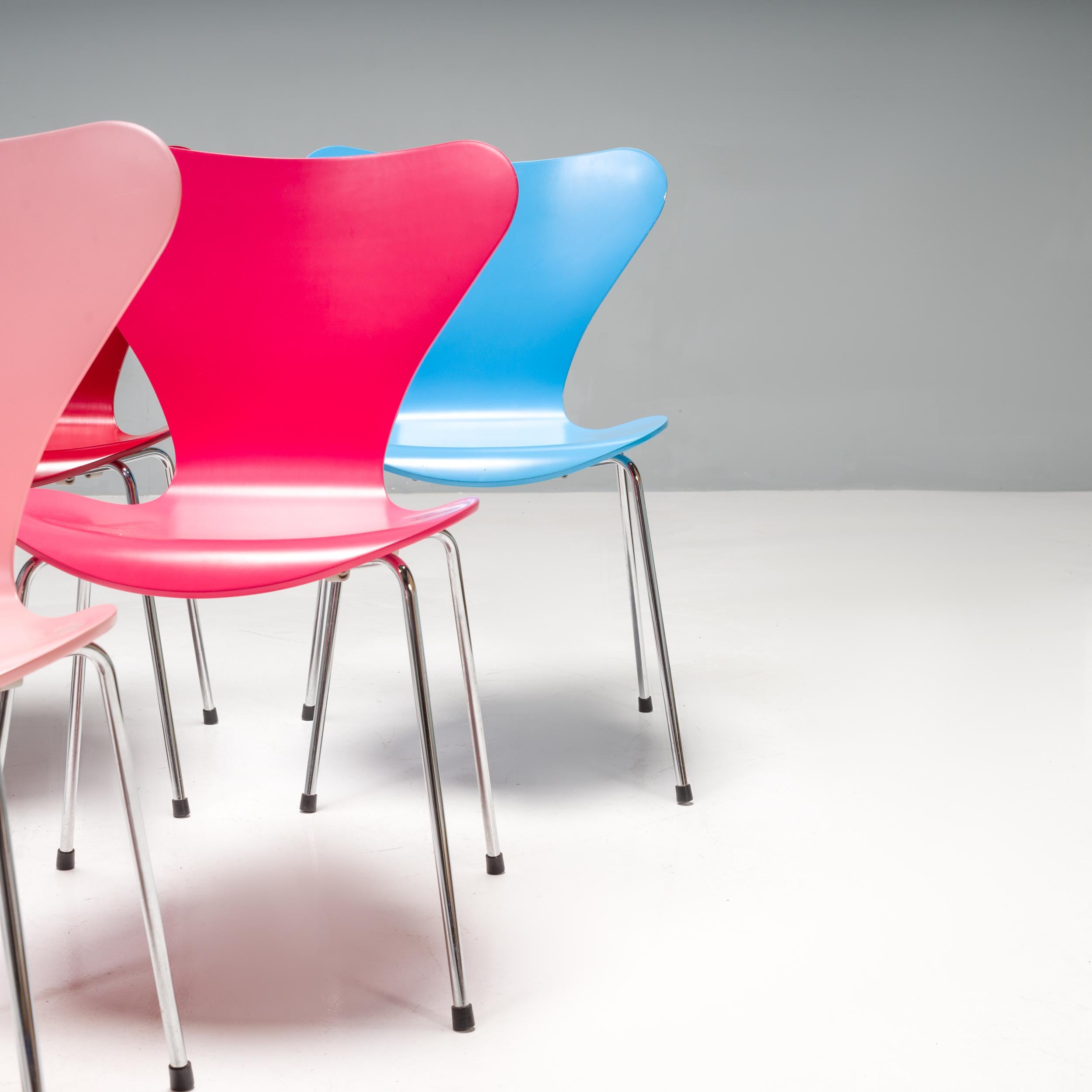 Arne Jacobsen for Fritz Hansen Series 7 Dining Chairs, Set of 10 4