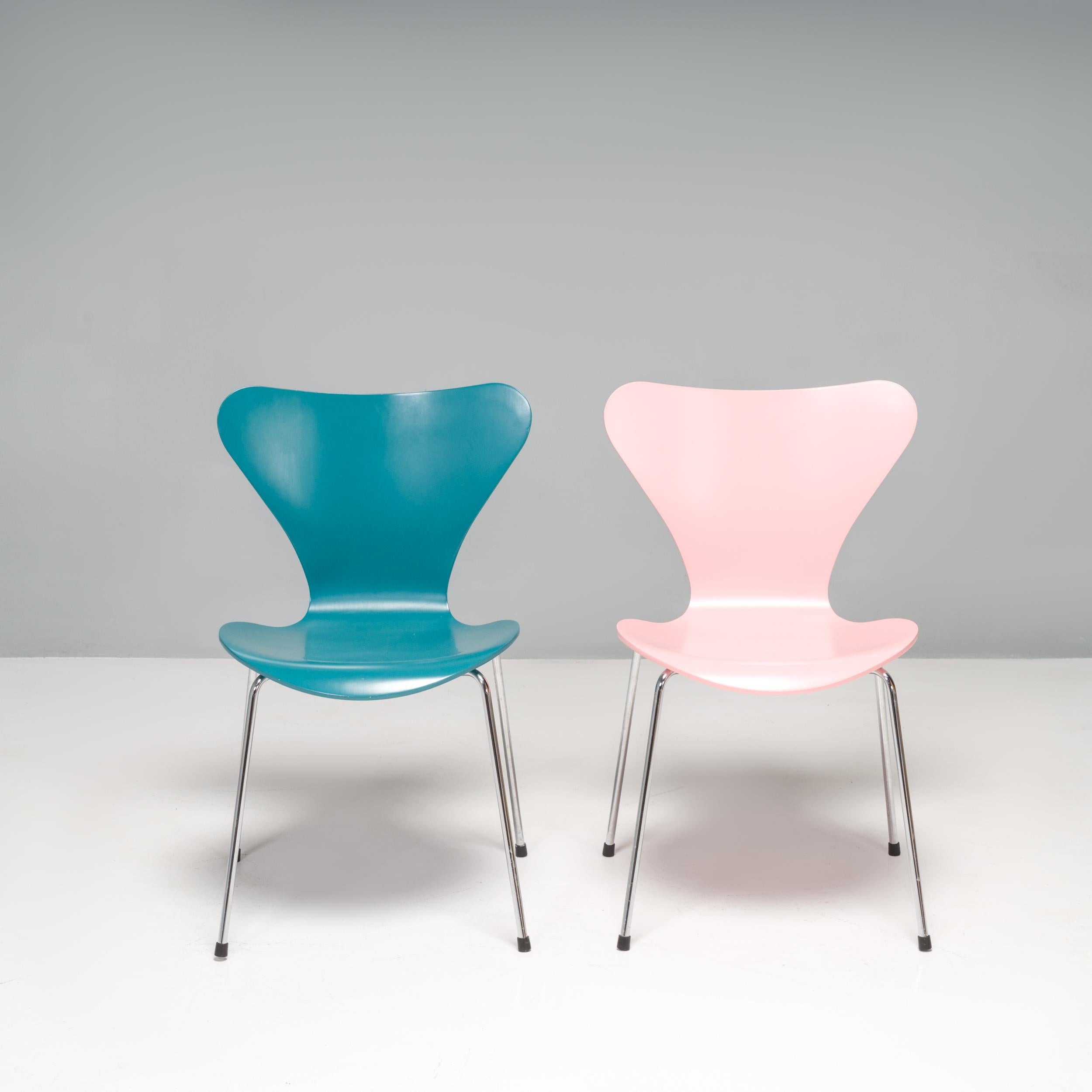 Mid-Century Modern Arne Jacobsen for Fritz Hansen Series 7 Dining Chairs, Set of 10