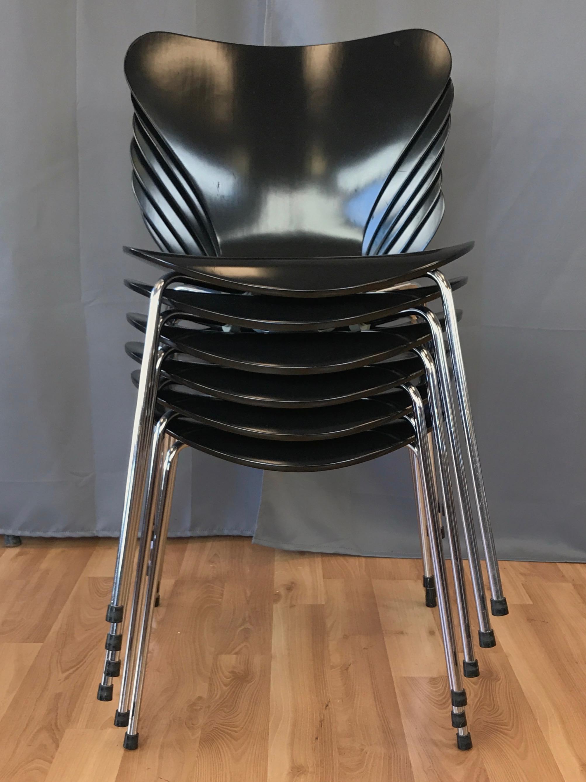 Arne Jacobsen for Fritz Hansen Series 7 Side Chairs, Set of Six 6