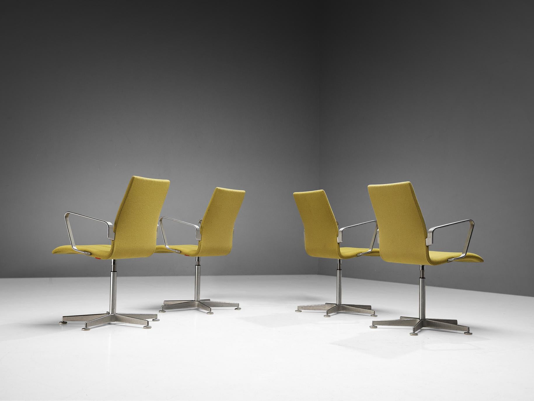 Mid-20th Century Arne Jacobsen for Fritz Hansen Set of Four 'Oxford' Chairs For Sale