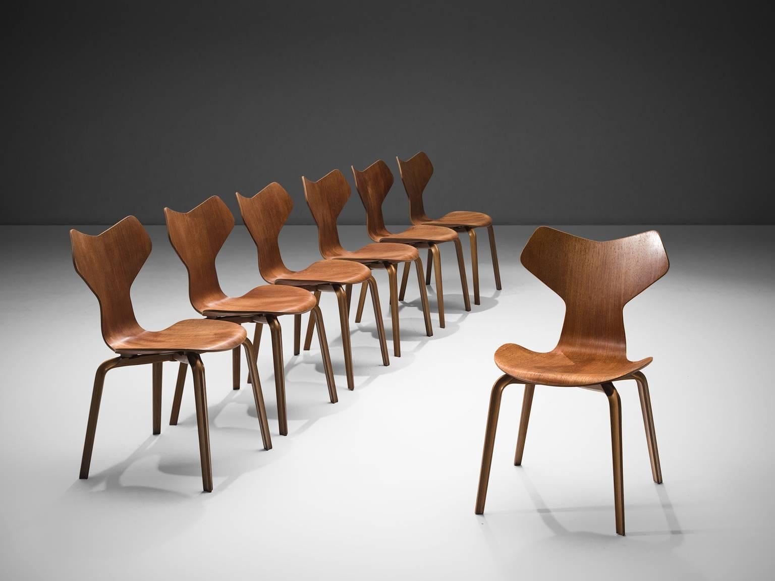 Arne Jacobsen for Fritz Hansen, set of seven 'Grand Prix' chairs model 3130, wood, Denmark, design 1957, production later.

The plywood chair model 3130 was first presented at the Spring Exhibition of the Danish Museum of Decorative Art in 1957.