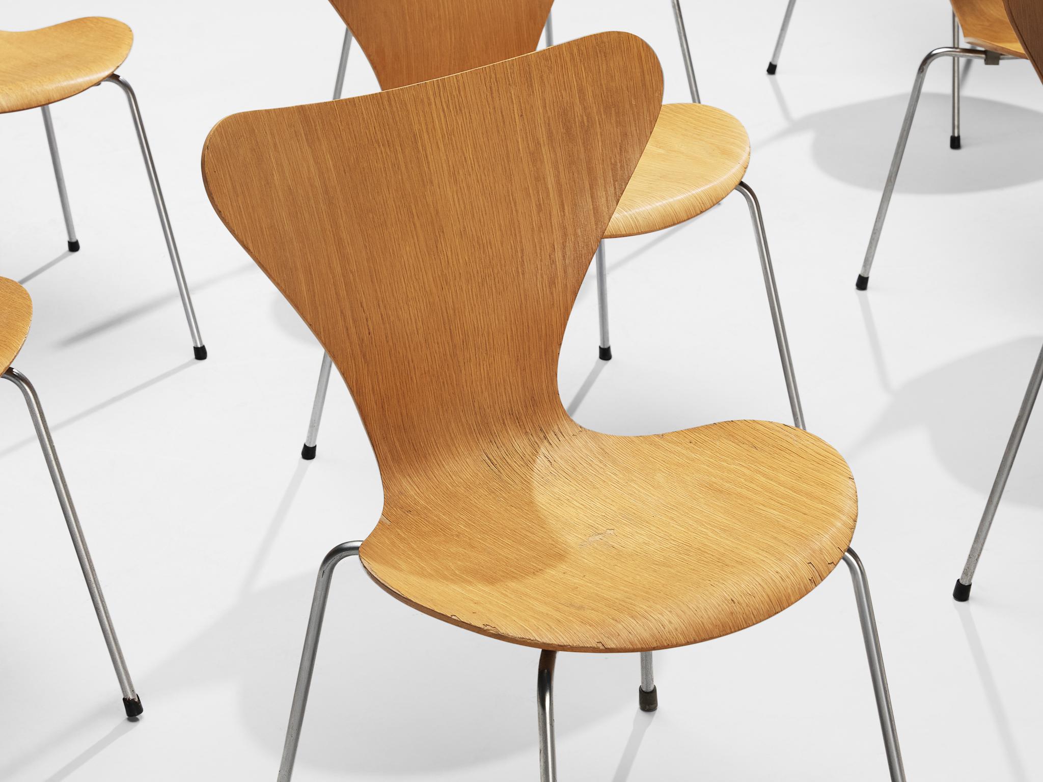 Mid-20th Century Arne Jacobsen for Fritz Hansen Set of Ten 'Butterfly' Chairs in Plywood For Sale