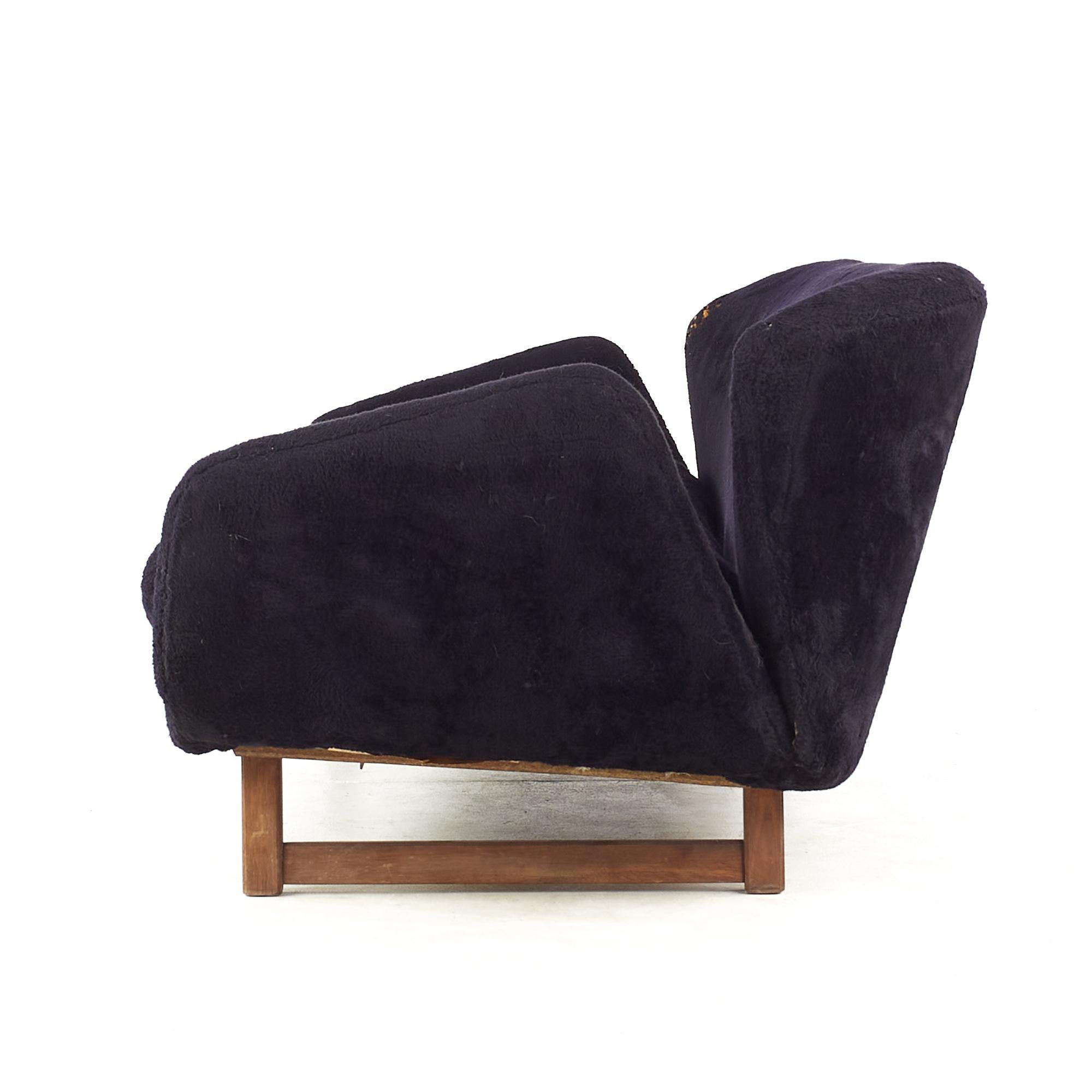 Arne Jacobsen for Fritz Hansen Style Mid Century Swan Sofa For Sale 2