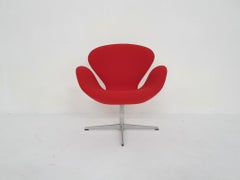 Arne Jacobsen for Fritz Hansen "Swan"Chair 2005