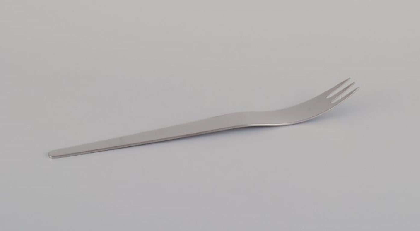 Arne Jacobsen for Georg Jensen.
Four large salad forks in stainless steel.
Late 20th century.
In perfect condition.
Marked.
Dimensions: 28.5 cm.