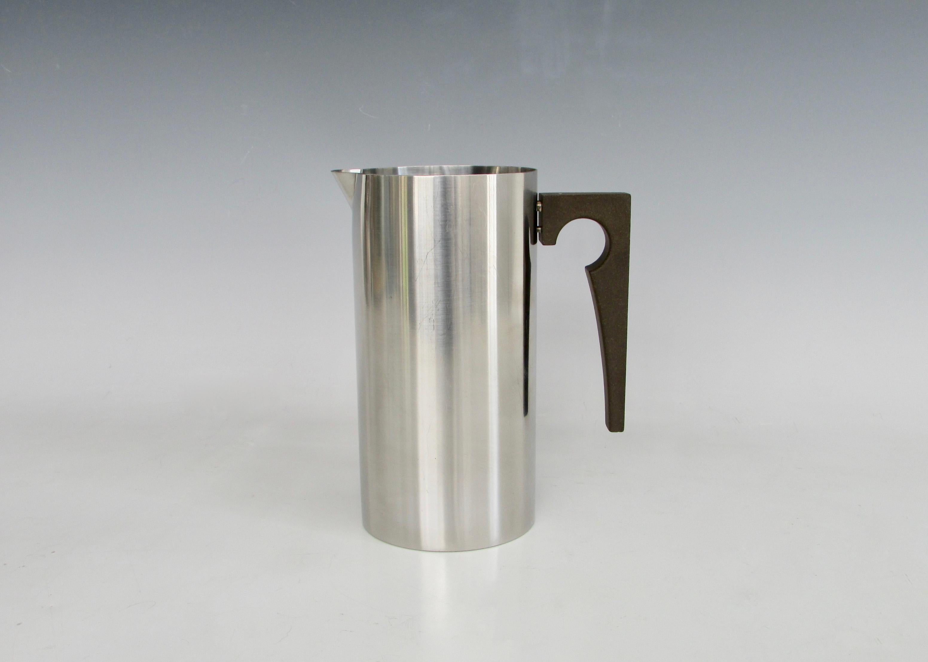 Mid-Century Modern Arne Jacobsen for Stelton Cylindia Line Martini Bar Pitcher with Ice Lip For Sale