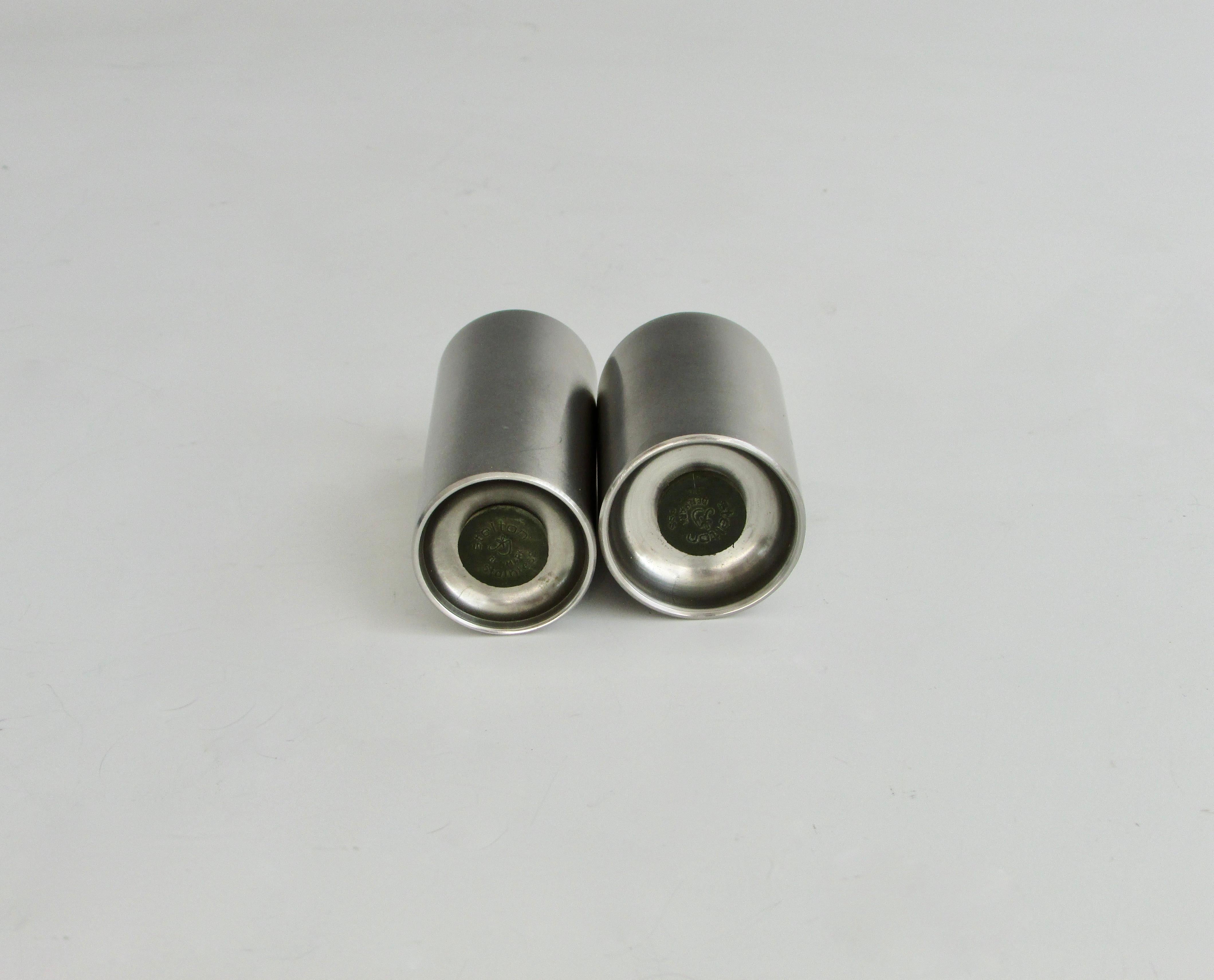 Arne Jacobsen for Stelton Stainless Steel Cylinder Salt Pepper Shakers Denmark In Good Condition In Ferndale, MI