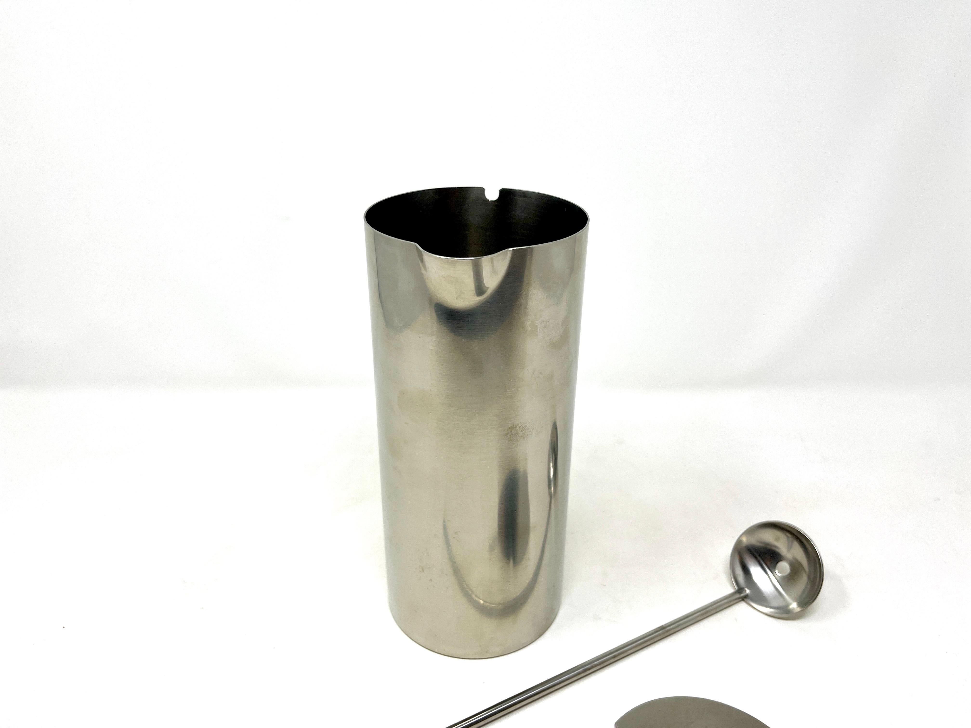 Acciaio inossidabile Arne Jacobsen per Stelton Shaker e cucchiaio da cocktail MCM in acciaio inossidabile in vendita