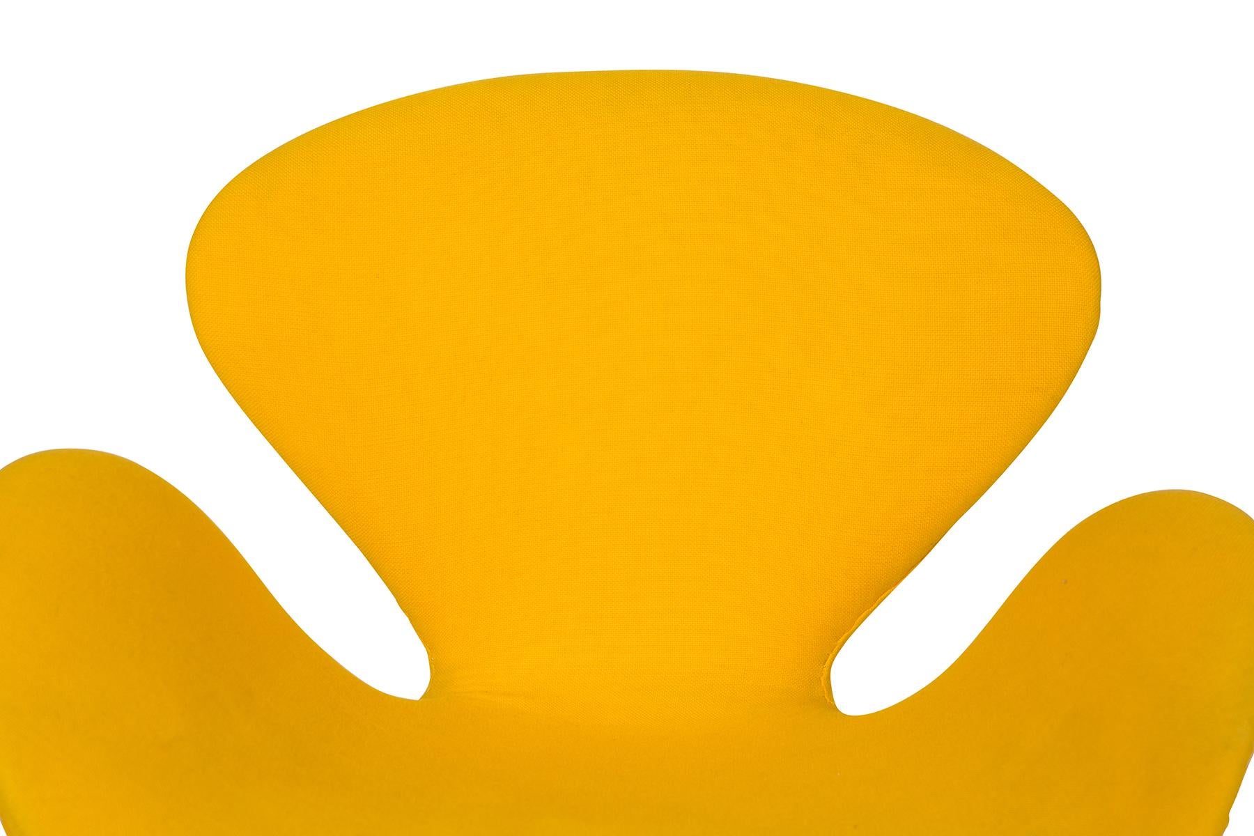 Danish Arne Jacobsen Fritz Hansen All Original Swan Chair