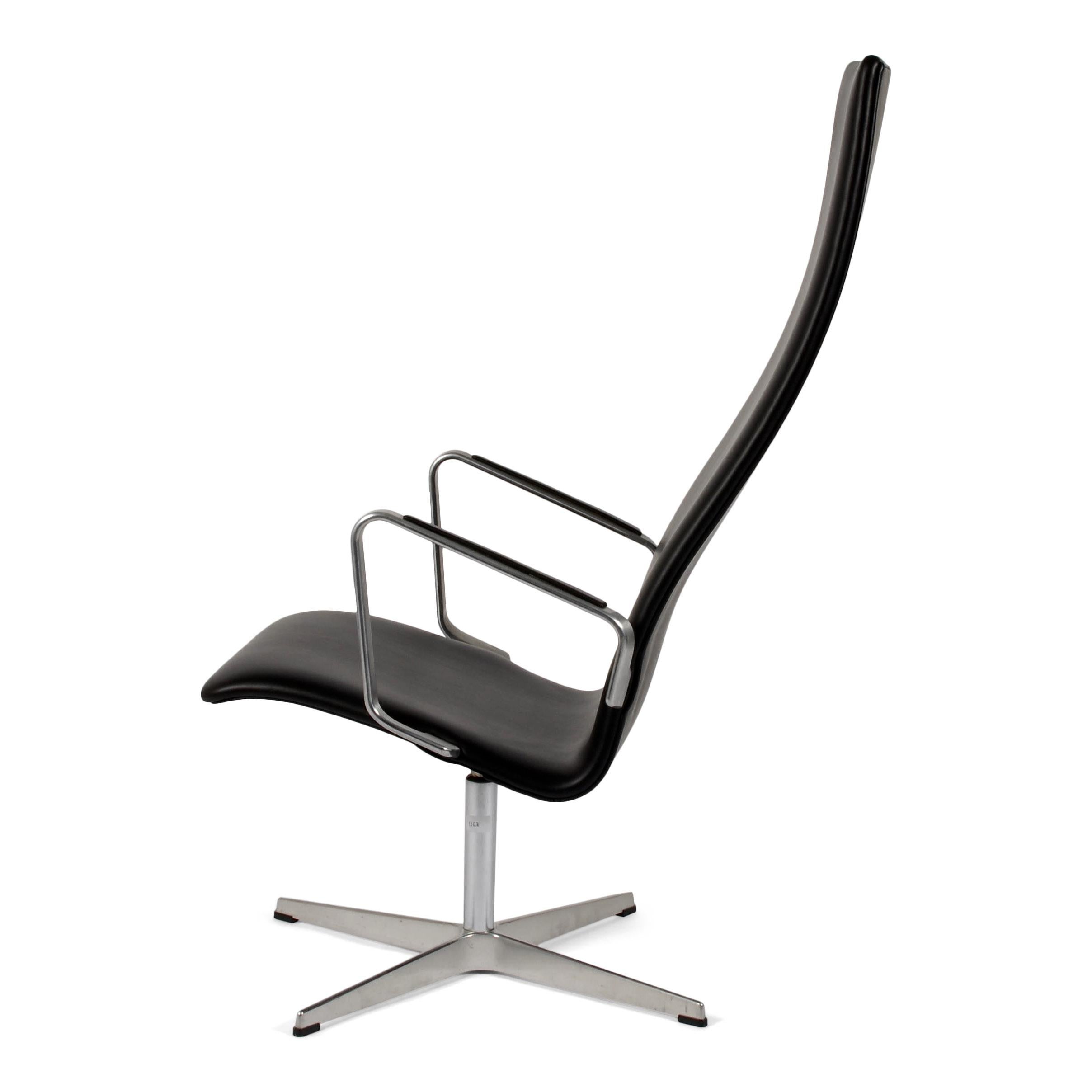 Mid-Century Modern Arne Jacobsen Fritz Hansen Midcentury Design Oxford Lounge Chair Black Leather