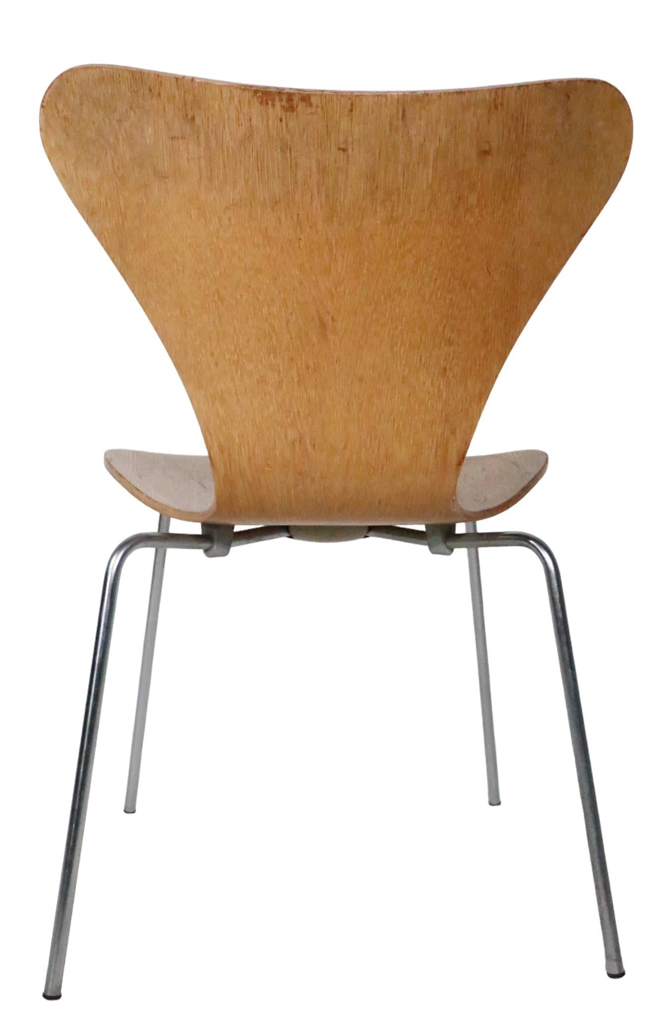 Chrome Arne Jacobsen Fritz Hansen Series 7 Butterfly Chair en placage de chêne, vers les années 1960 en vente