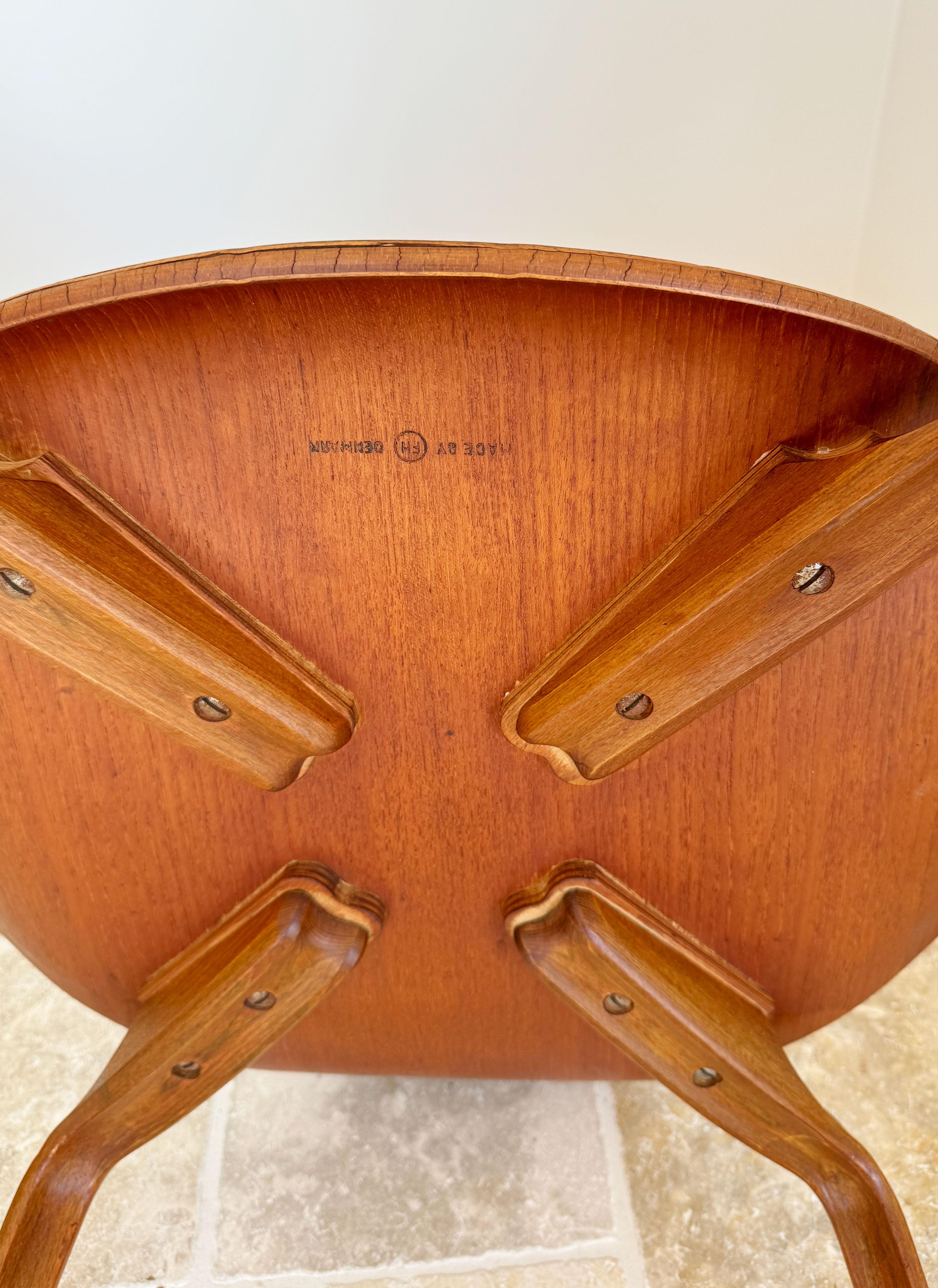 Chaise Grand Prix d'Arne Jacobsen en teck, 1ère édition, avec une provenance rare. en vente 1