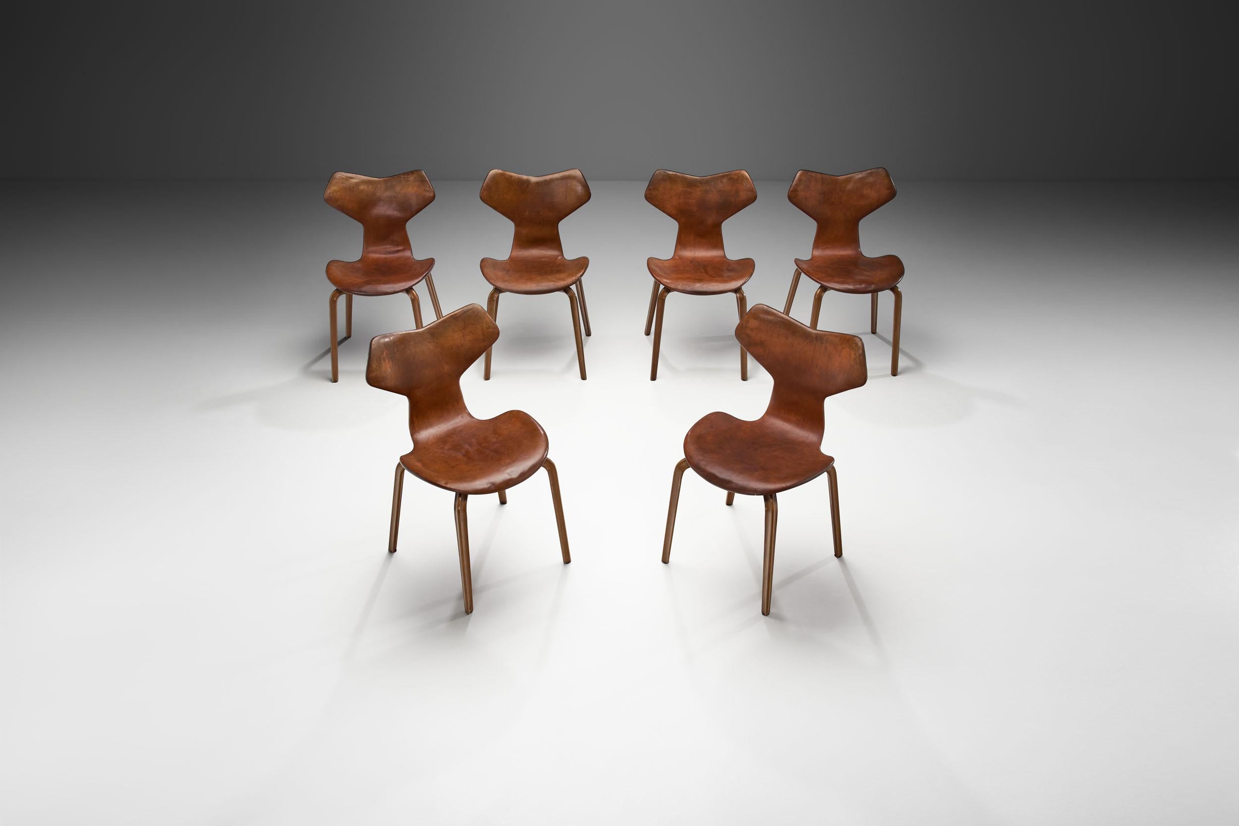 Danish Arne Jacobsen “Grand Prix” Chairs for Fritz Hansen, Denmark 1950s For Sale