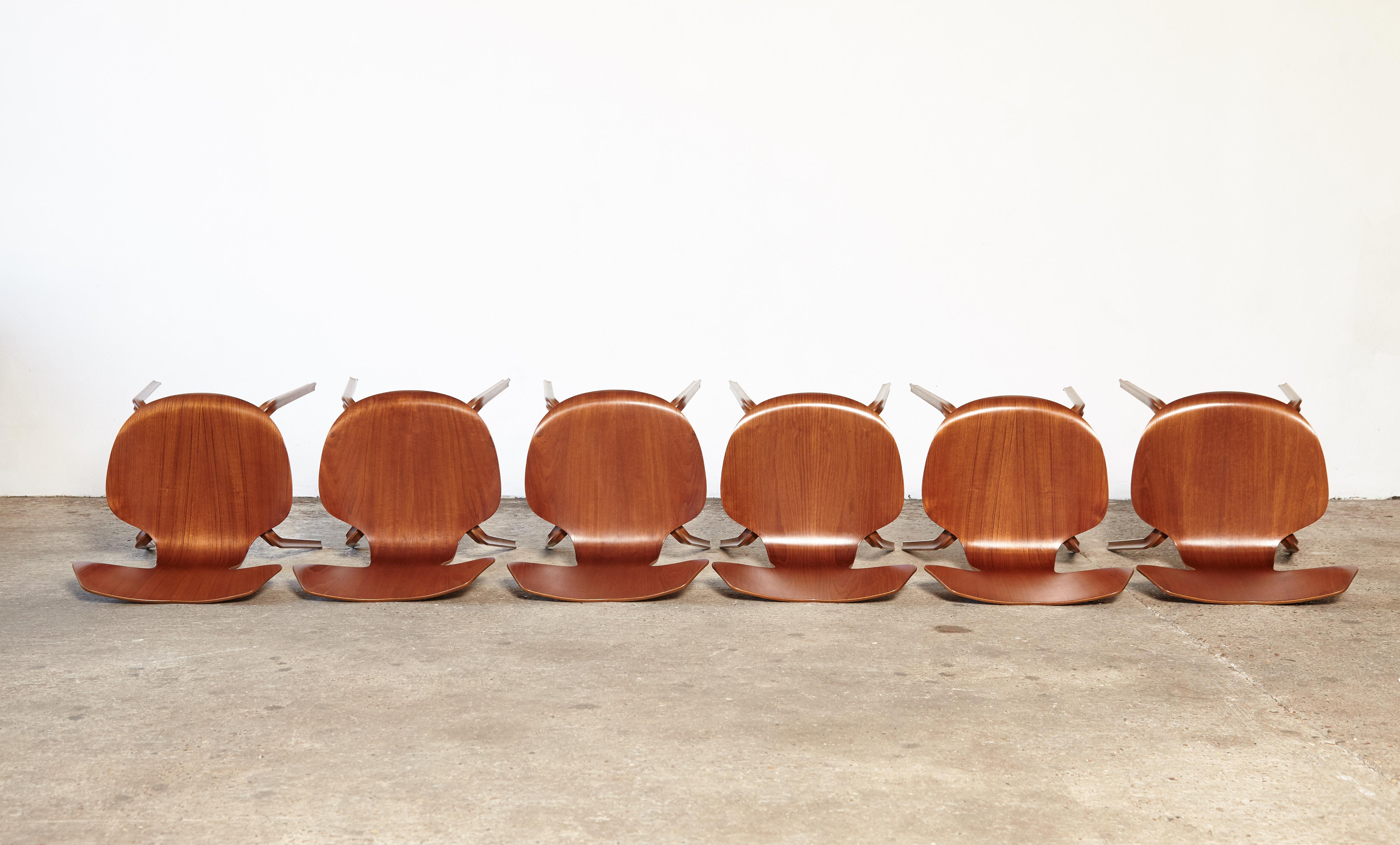 Arne Jacobsen Grand Prix Chairs, Fritz Hansen, Denmark, 1960s 7