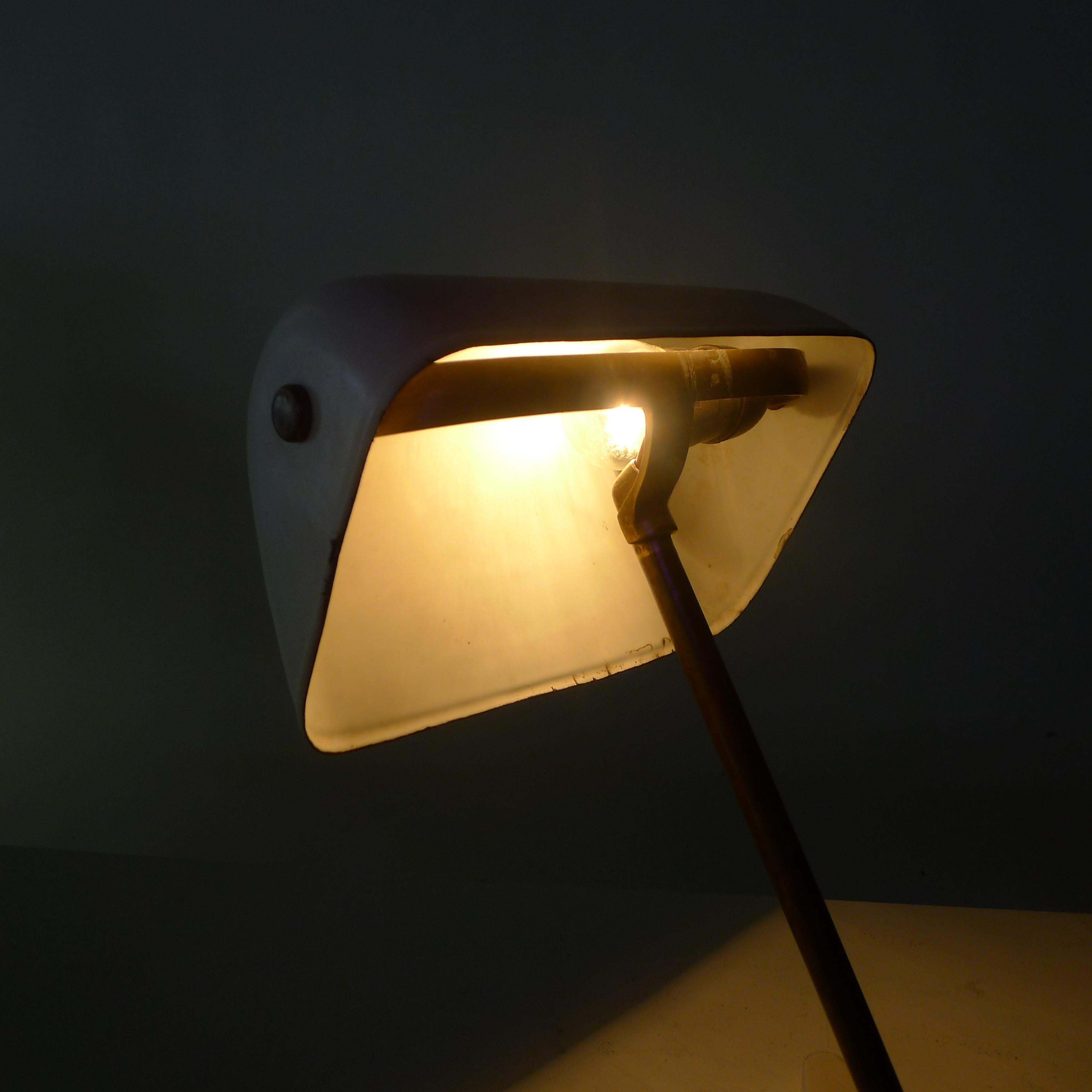 Arne Jacobsen/Hans Wegner, Aarhus City Hall Desk Lamp, c.1938, Louis Poulsen For Sale 6