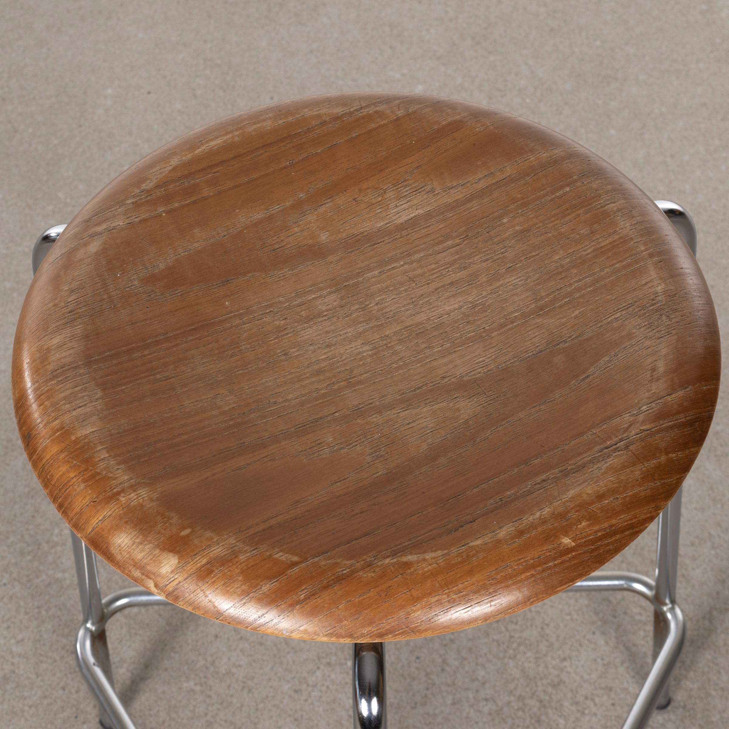 Arne Jacobsen High DOT Stools Model M3170 for Fritz Hansen, Denmark 5