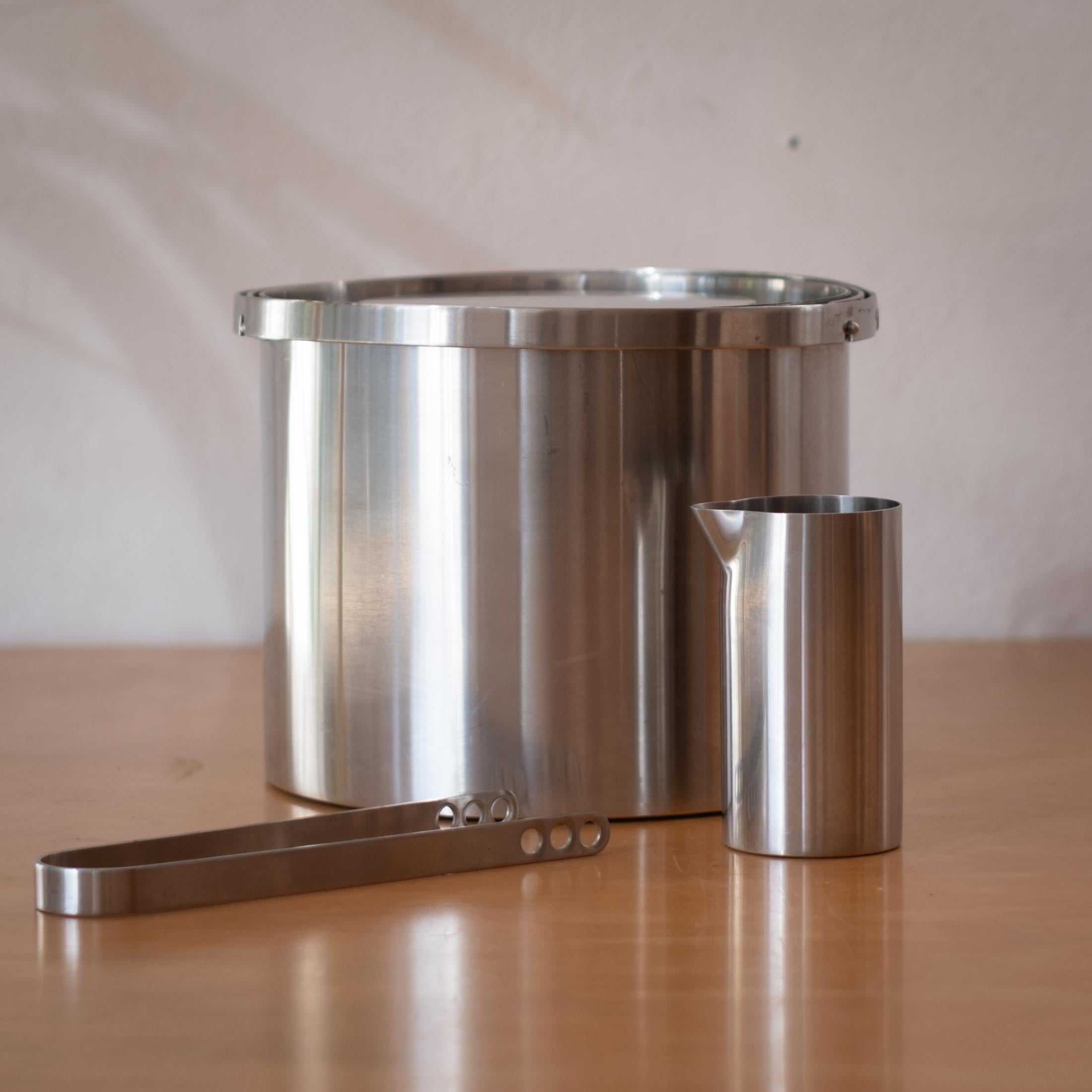 Arne Jacobsen Cubitera Pinzas Stelton Juego de bar moderno danés en Bueno estado para la venta en San Diego, CA