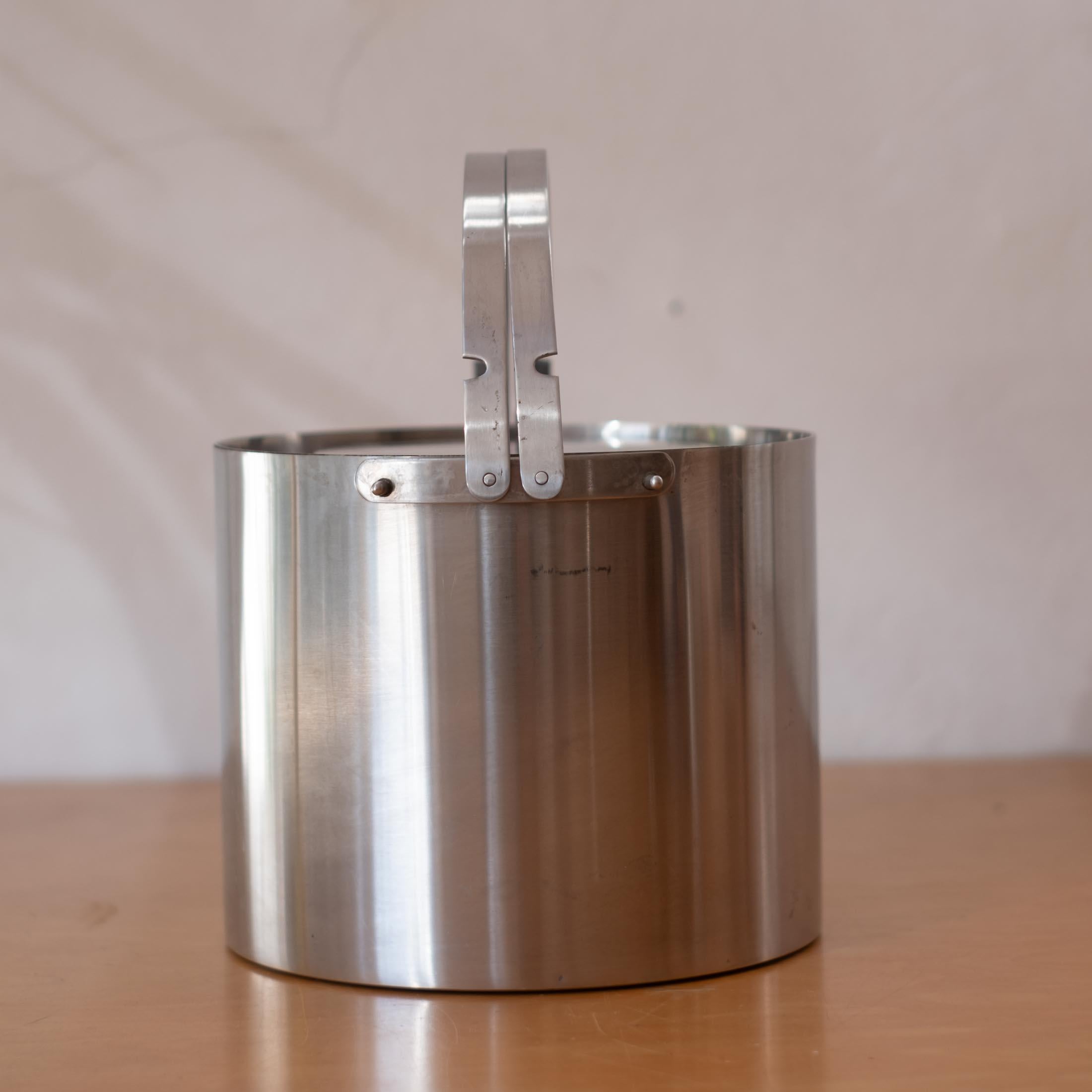 Arne Jacobsen Cubitera Pinzas Stelton Juego de bar moderno danés en venta 2
