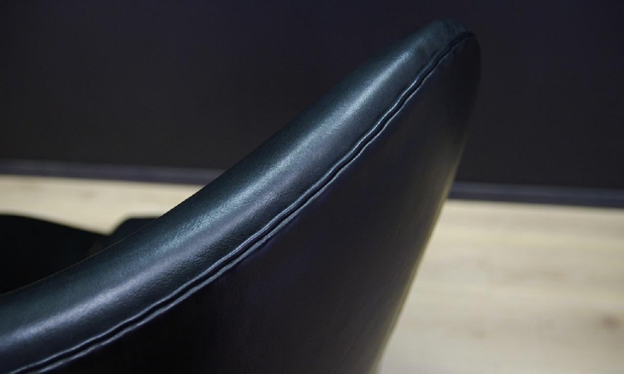 Scandinavian Arne Jacobsen Leather Armchair For Sale