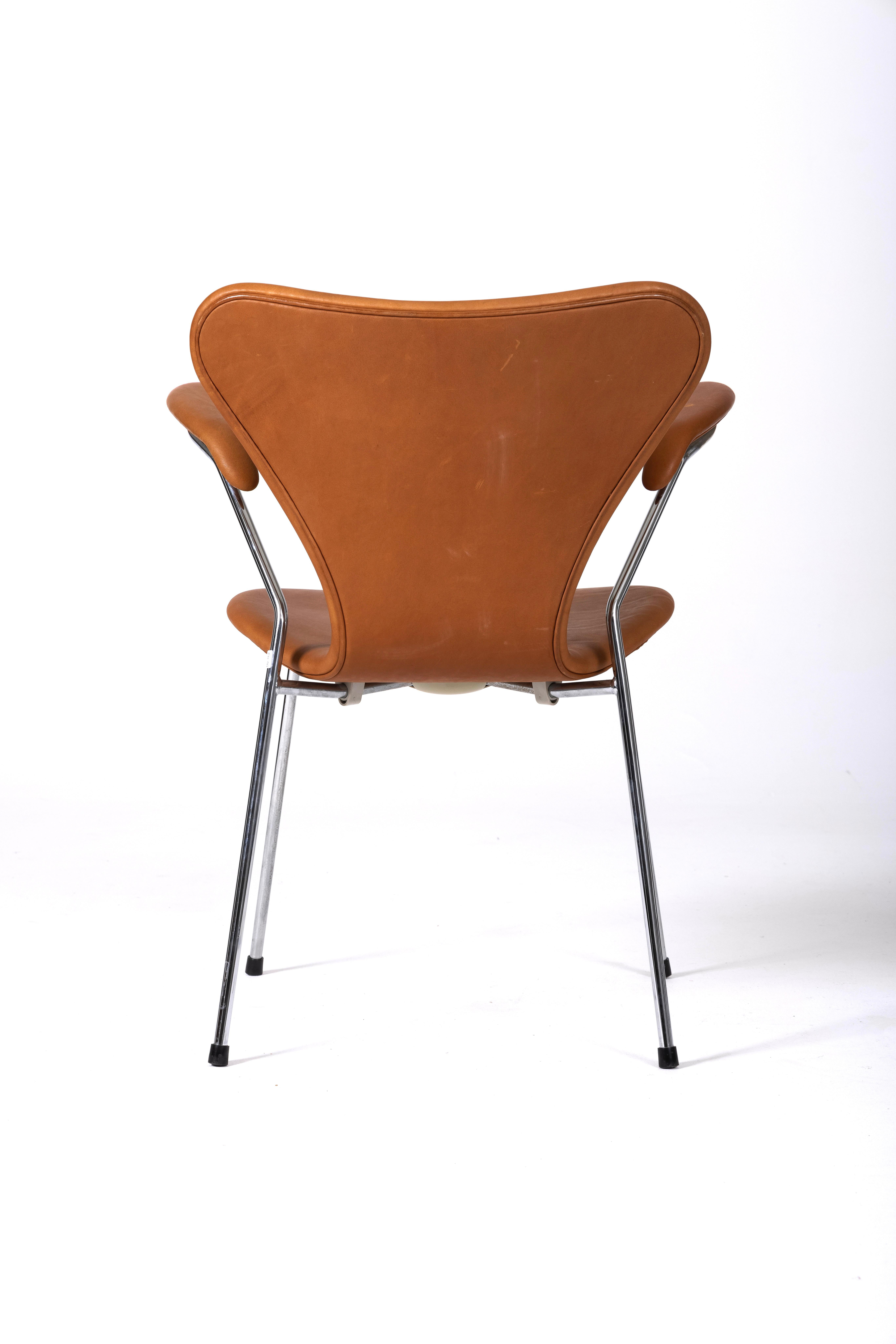 Arne Jacobsen Ledersessel 4