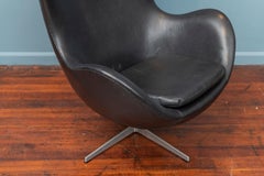 Arne Jacobsen Leder Egg Chair für Fritz Hansen