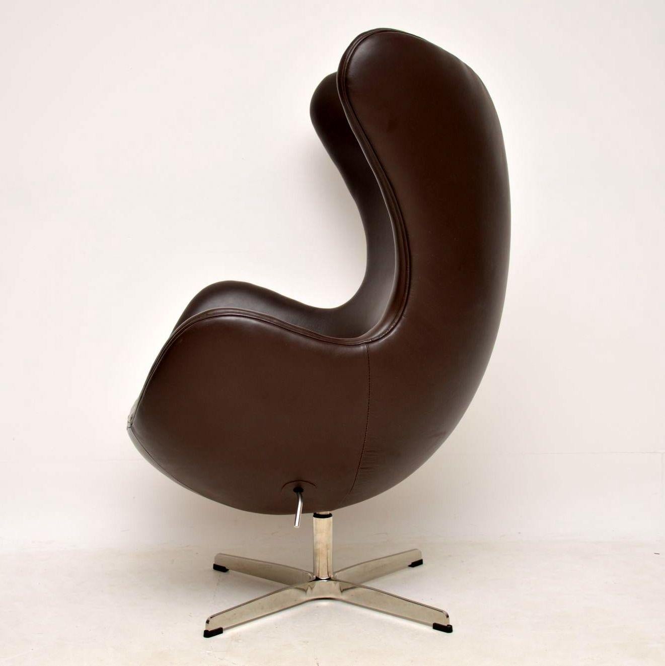 Danish Arne Jacobsen Leather Swivel Egg Chair