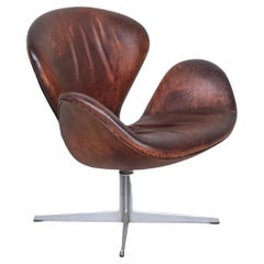 Arne Jacobsen Mid-Century Early Swan Chair for Fritz Hansen 'Up to 3 Available'