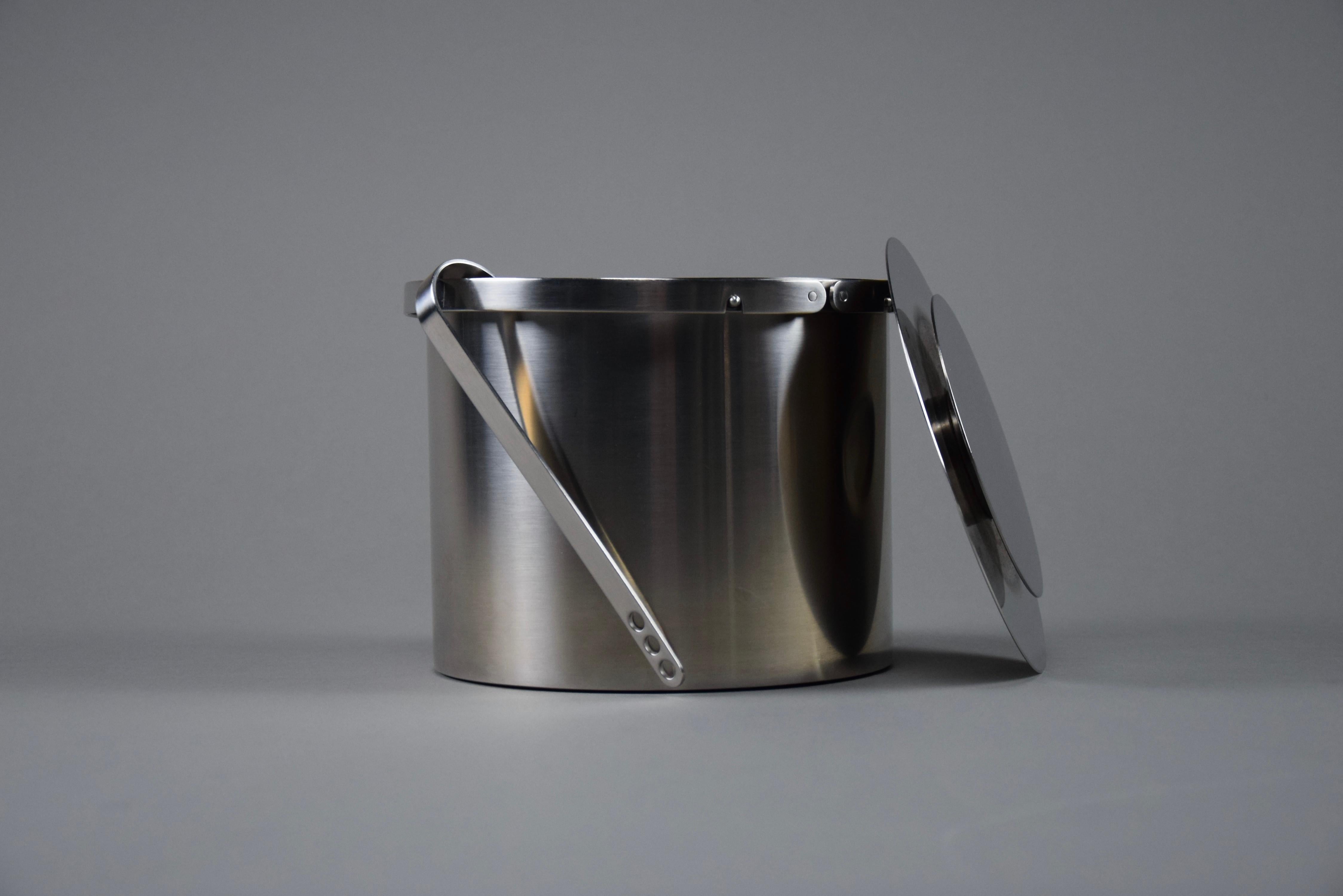 Mid-20th Century Arne Jacobsen Mid-Century Modern Ice Bucket For Sale