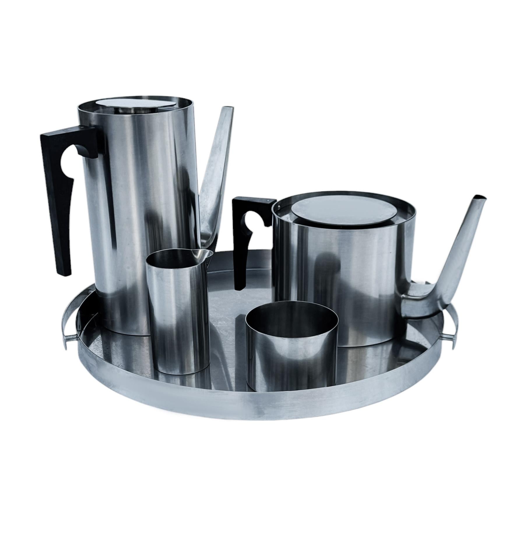Arne Jacobsen Mid Century Modern Tea or Coffee Set in Stainless by Stelton In Good Condition For Sale In Philadelphia, PA