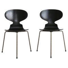 Arne Jacobsen Model 3100 "Ant" Chairs by Fritz Hansen Black Wood & Steel, 1950s