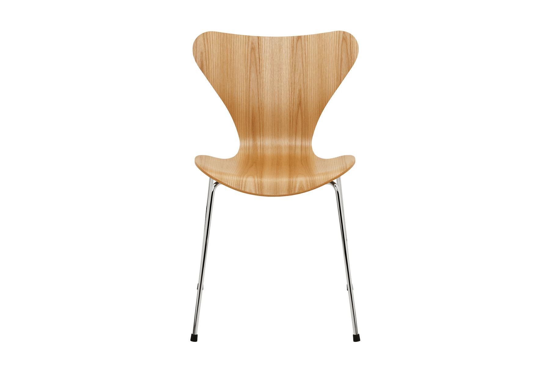 Arne Jacobsen - Modèle 3107 Series 7 laque transparente Neuf - En vente à Berkeley, CA