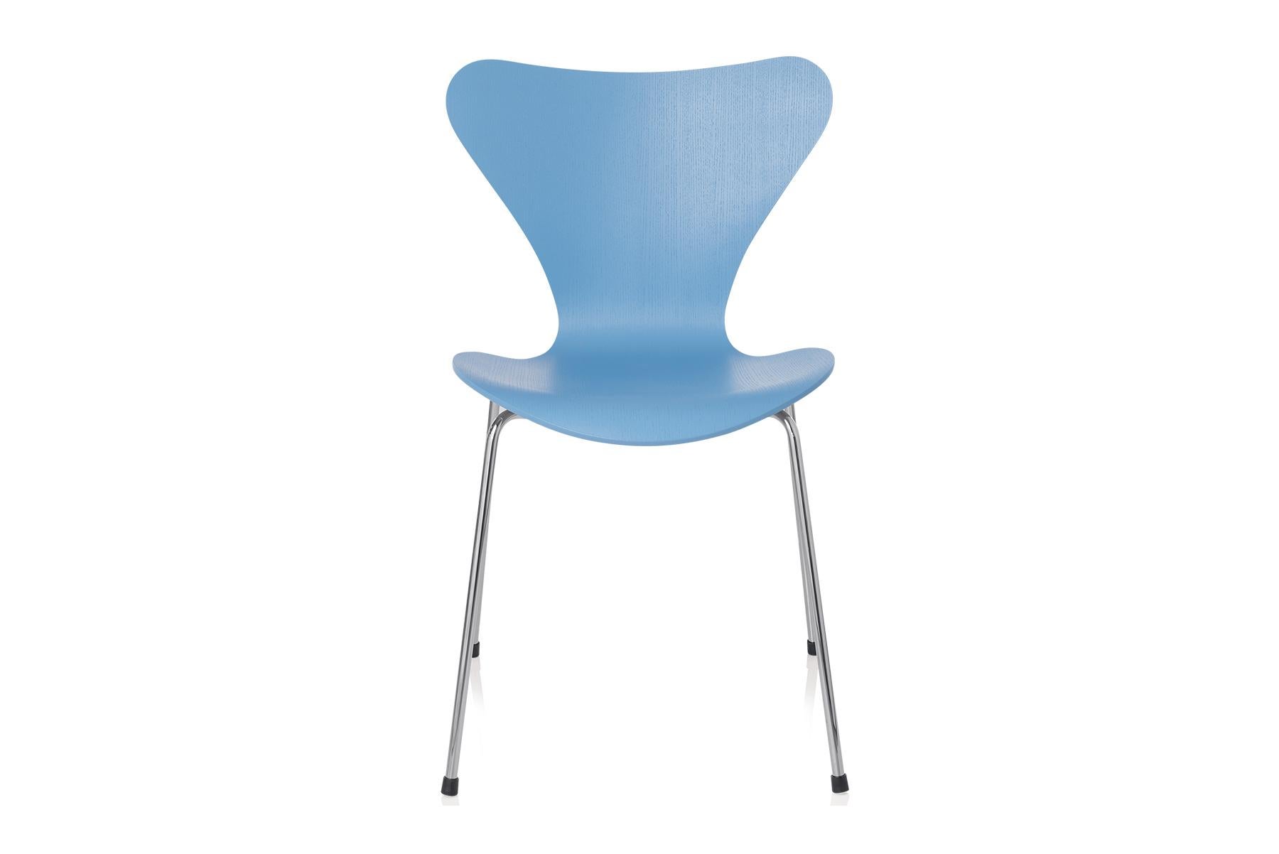 Mid-Century Modern Cendrier coloré Arne Jacobsen Modèle 3107 Series 7 en vente
