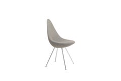 Arne Jacobsen Model 3110 Drop