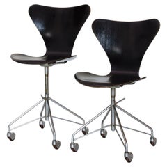 Vintage Arne Jacobsen Model 3117 Adjustable Desk Work Chairs, 1955, Early Matching Pair