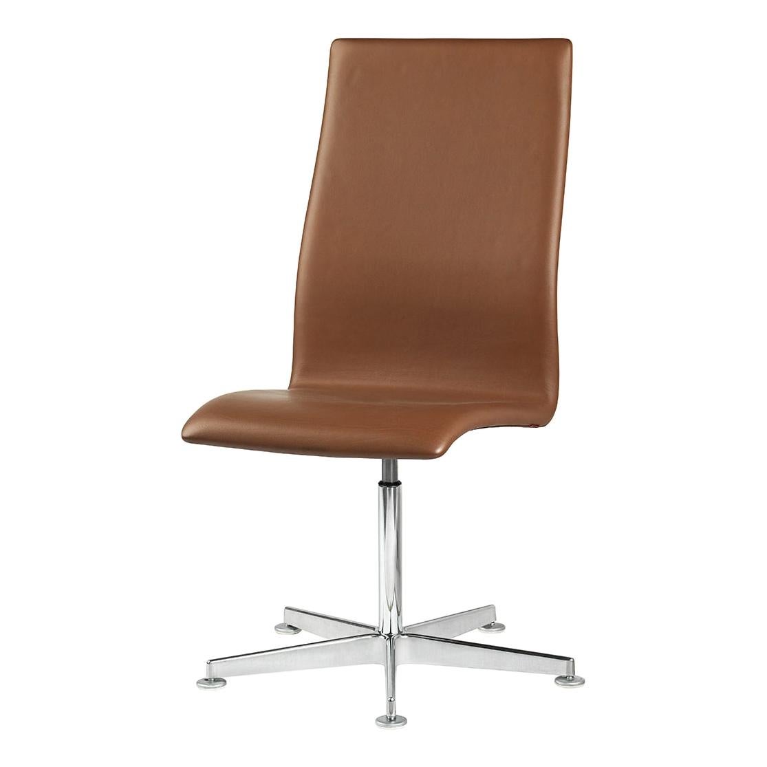 Arne Jacobsen Model 3173c Oxford Classic For Sale