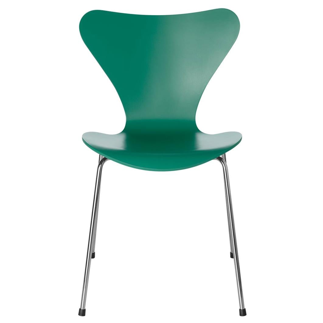 Arne Jacobsen Model 3201 Fully Lacquered For Sale