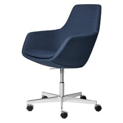 Arne Jacobsen Modell 3211 Kleiner Giraffenschmied