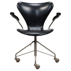 Sedia da ufficio Arne Jacobsen modello 3217 per Fritz Hansen, prima edizione, anni '50