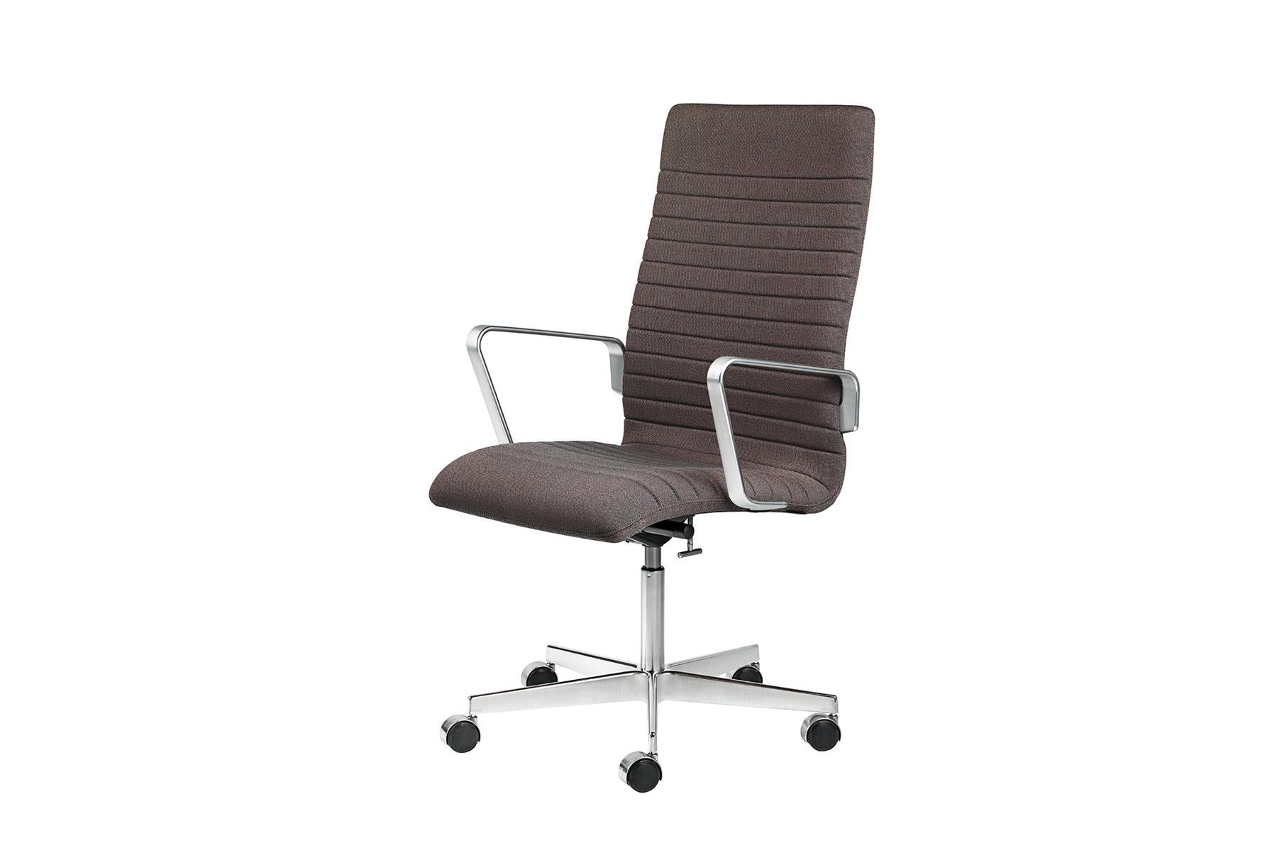 Mid-Century Modern Arne Jacobsen Model 3291p Oxford Premium For Sale