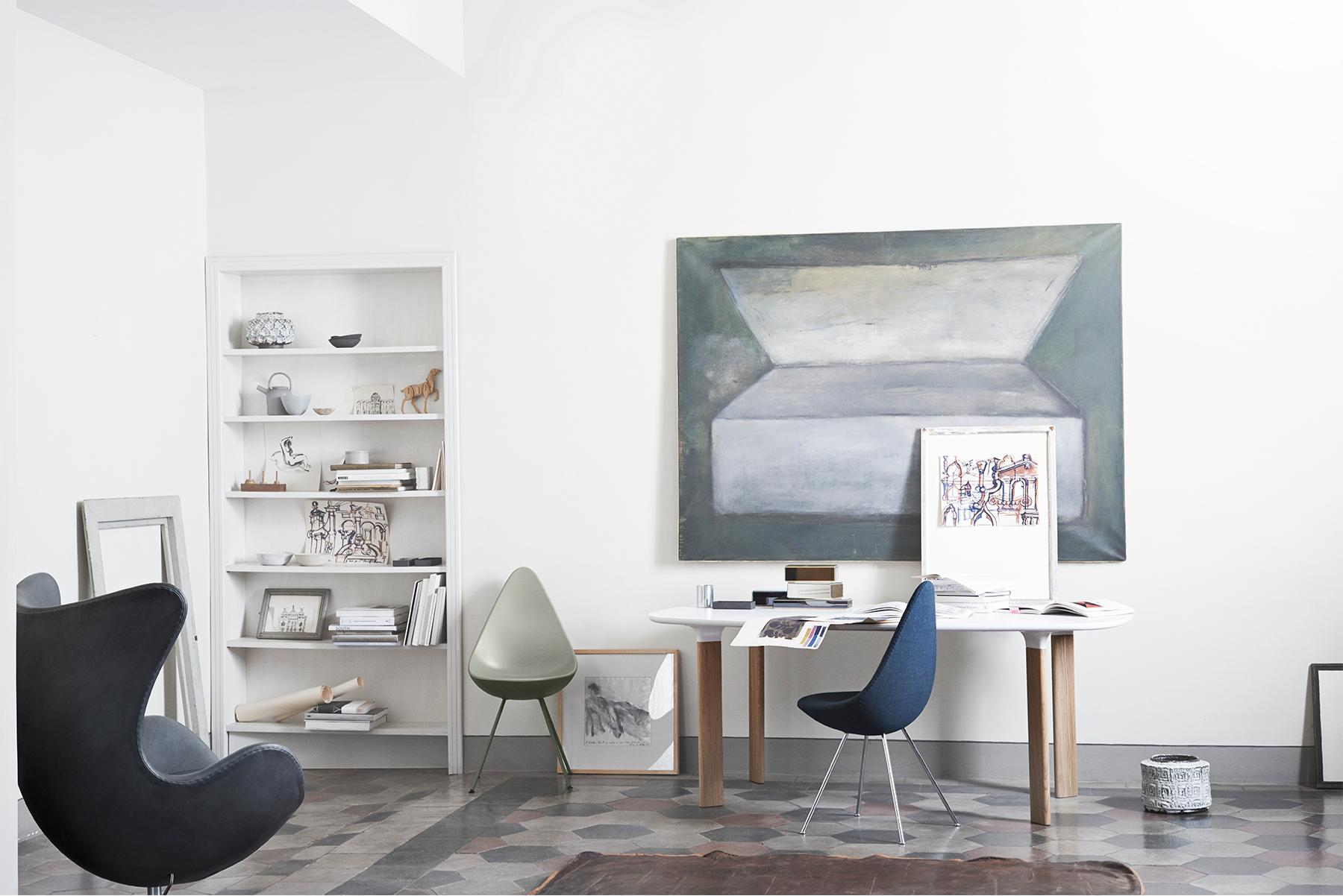 Arne Jacobsen Model 3316 Egg Easy Chair Leather For Sale 5