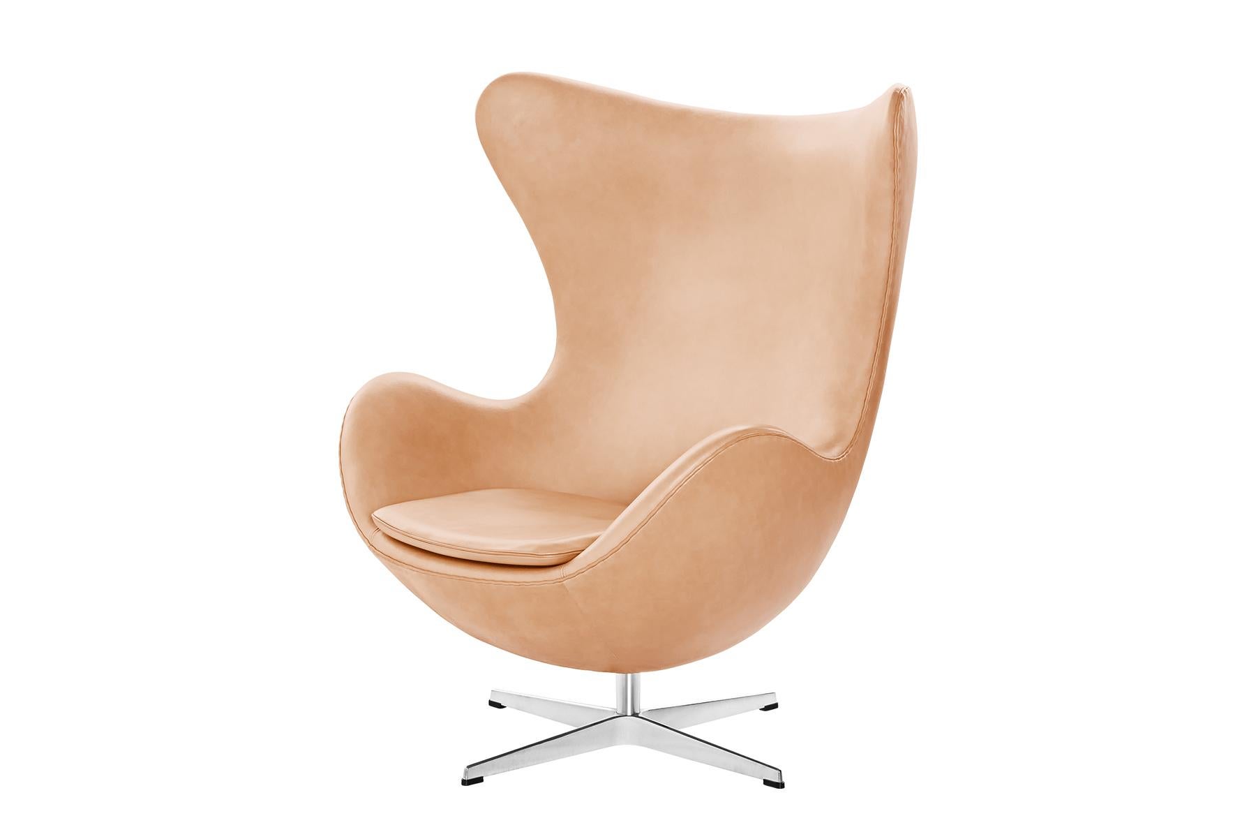 Contemporary Arne Jacobsen Model 3316 Egg Easy Chair Leather For Sale